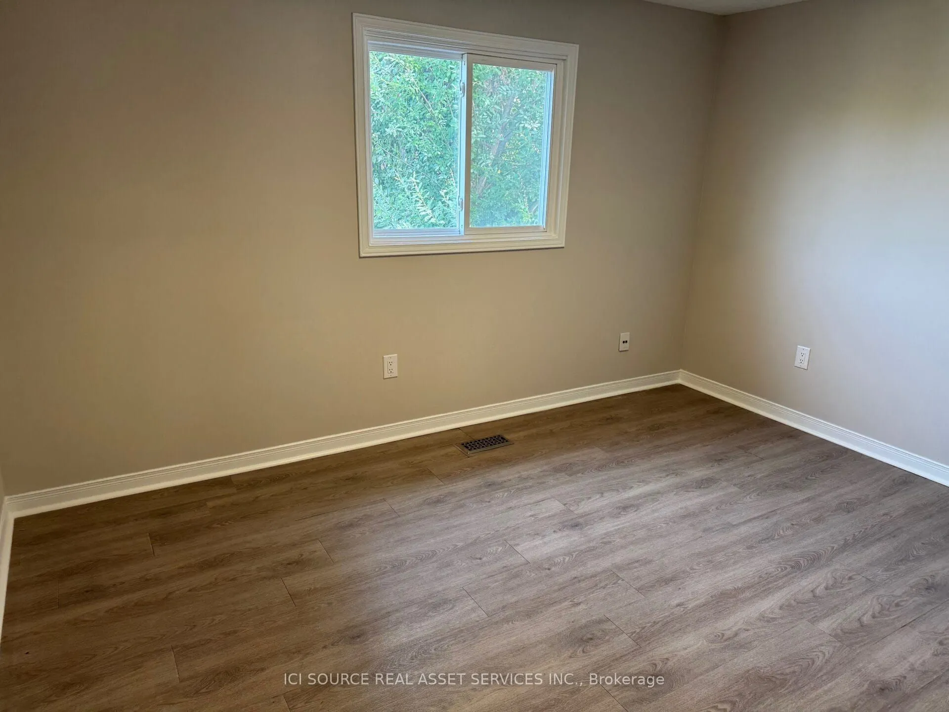 115 Tall Grass Trail, #Upper