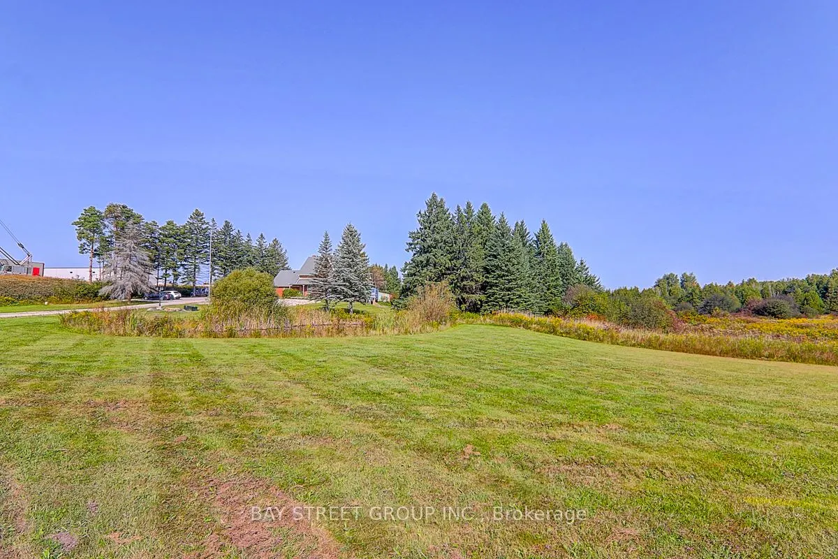 2768 Davis Drive