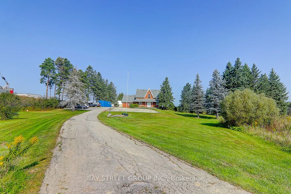 2768 Davis Drive