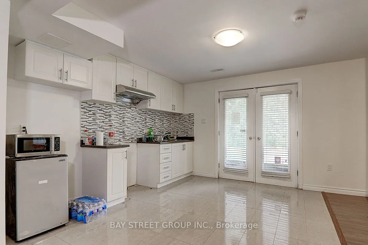 2768 Davis Drive