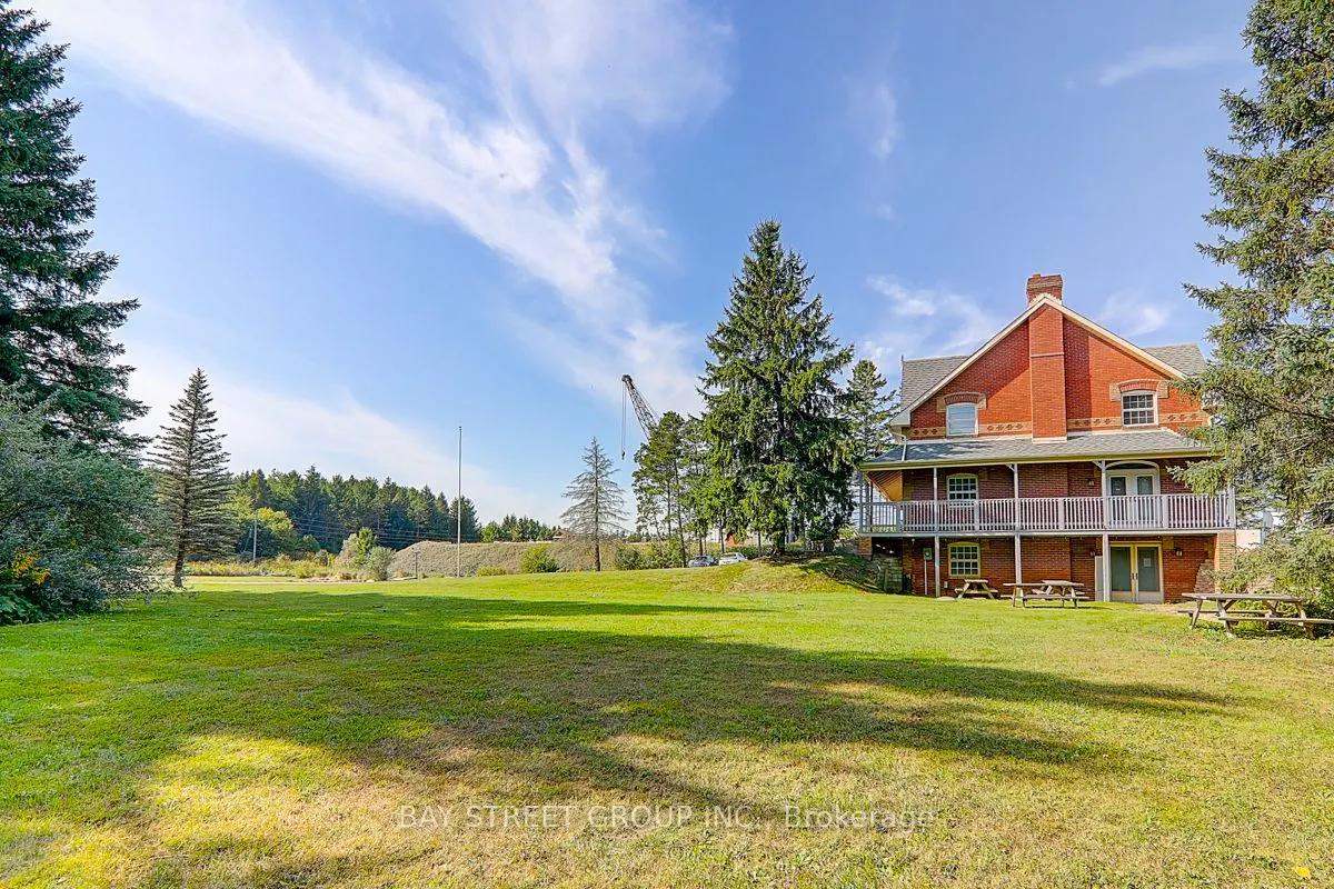 2768 Davis Drive