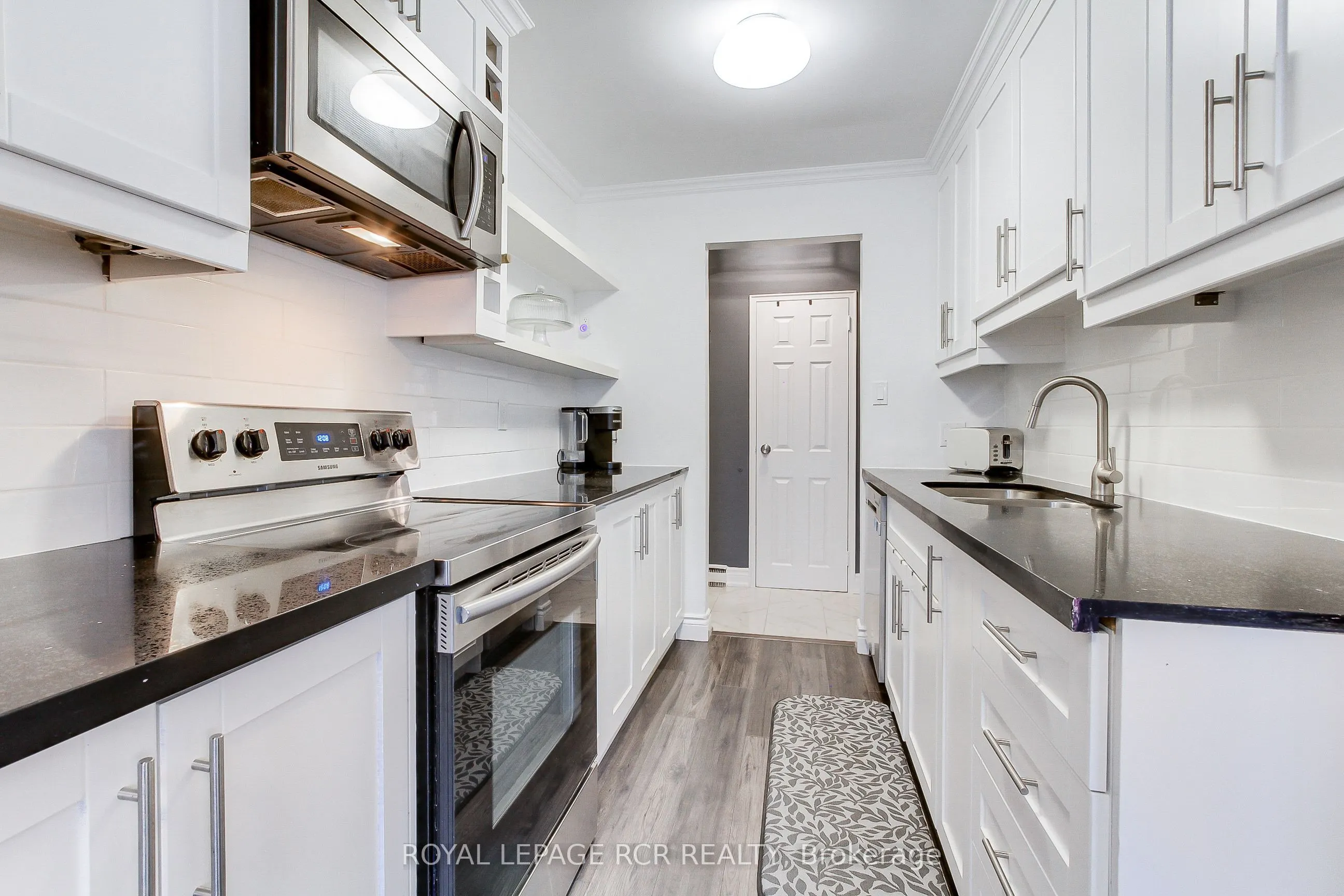 136 Scanlon Avenue, #3