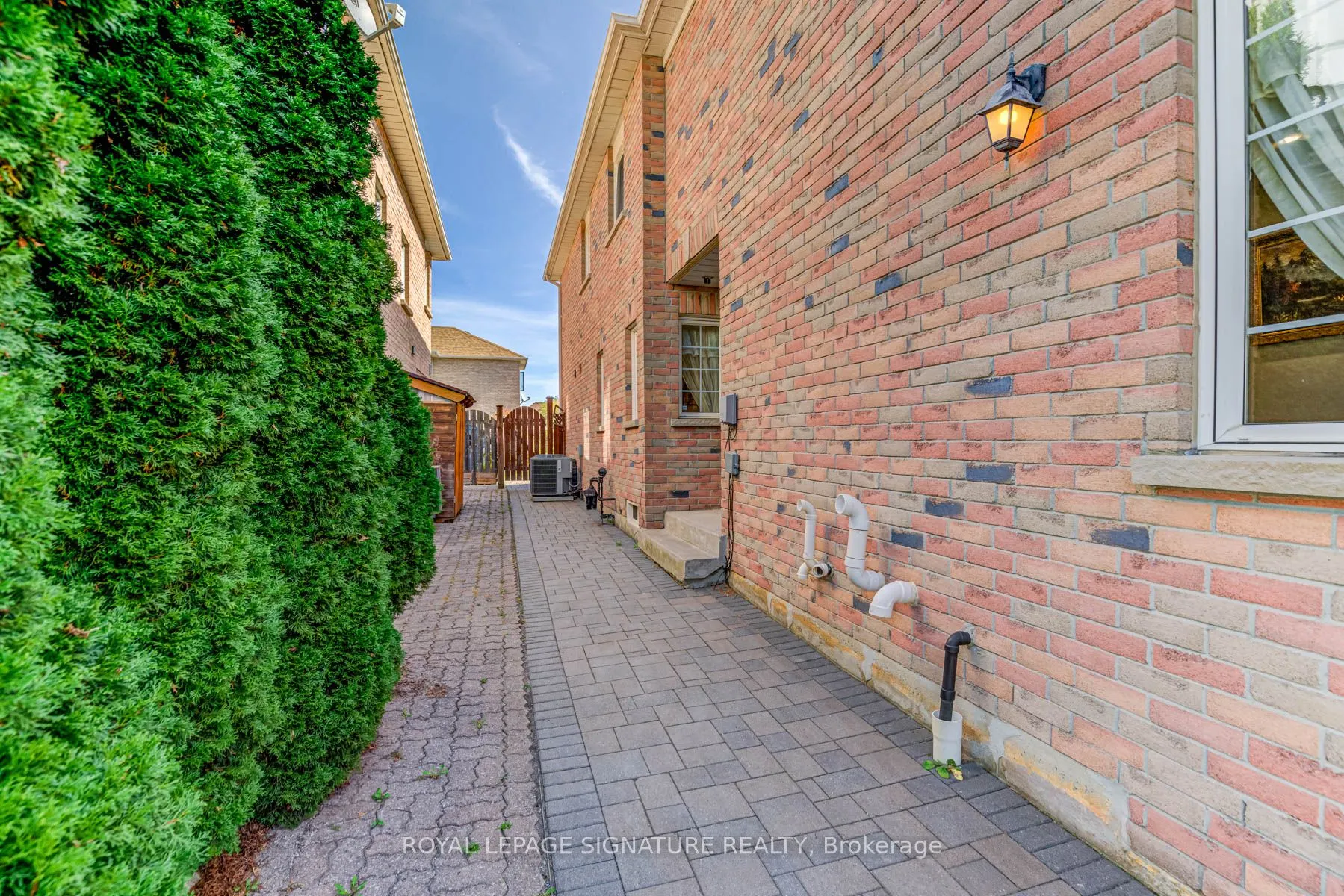 103 Merton Street
