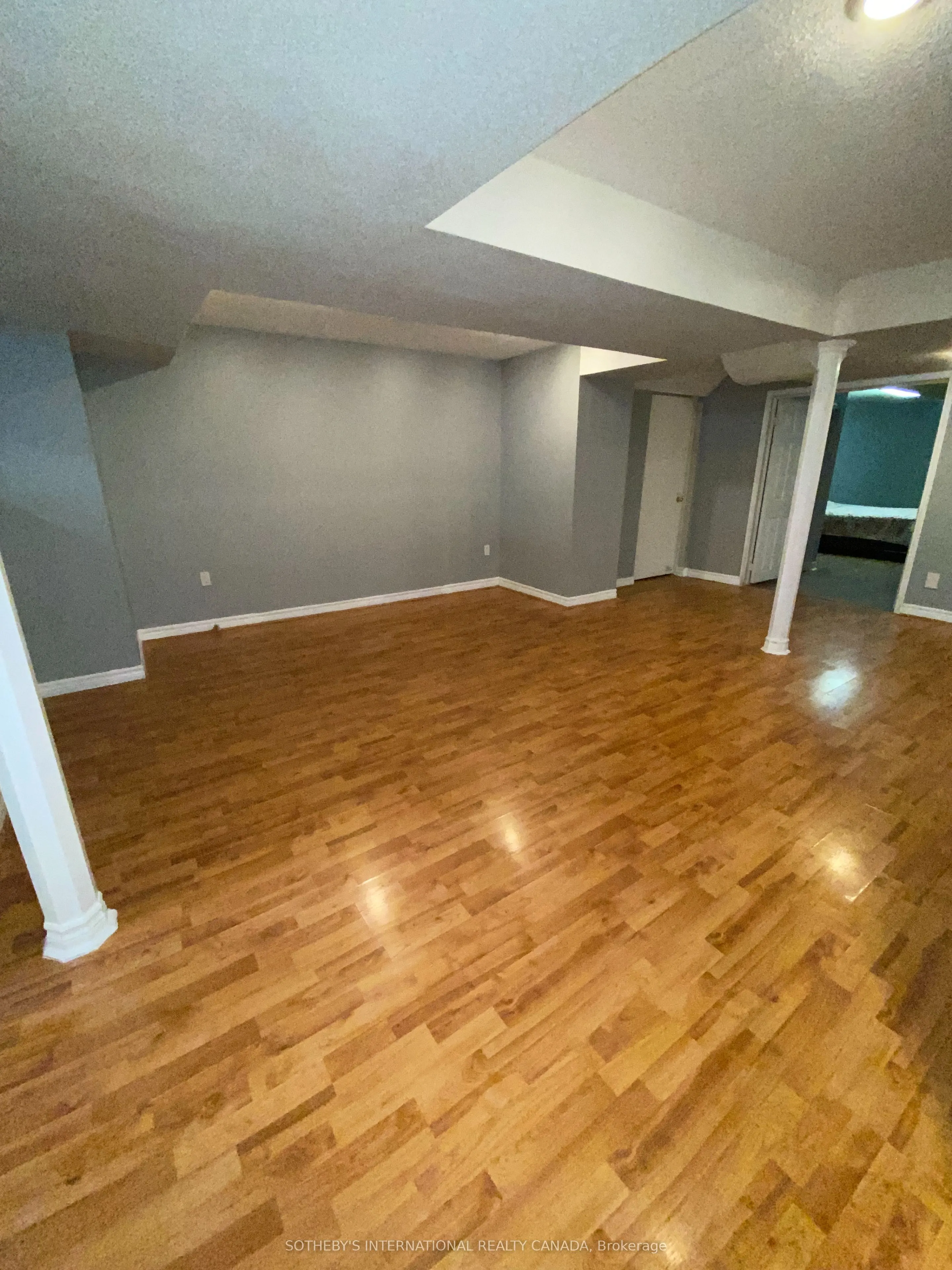 131 Via Carmine Avenue, #Lower