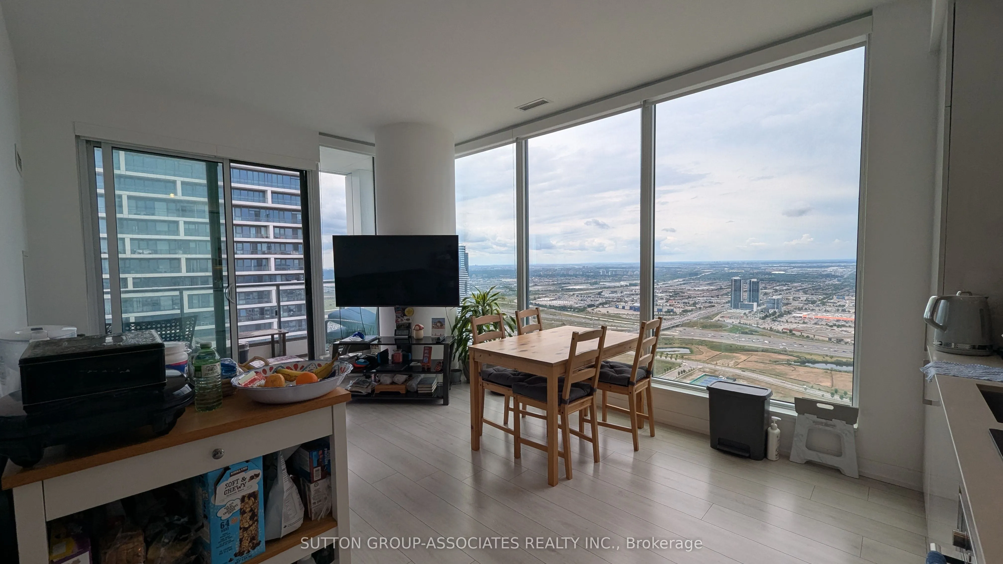 898 Portage Parkway, #5909