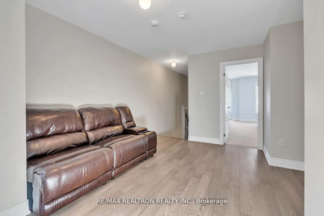 17 Kingsville Lane