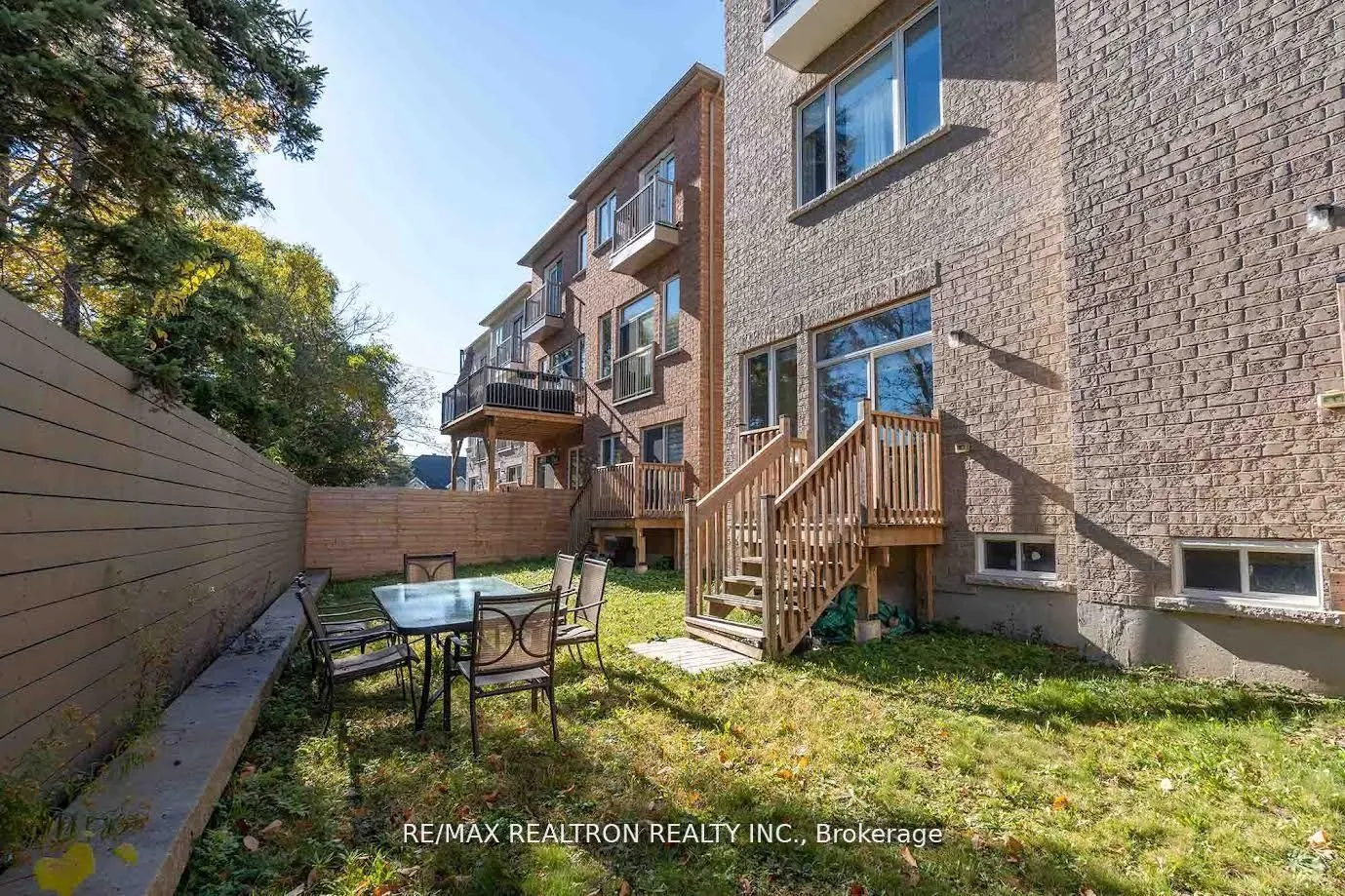 17 Kingsville Lane
