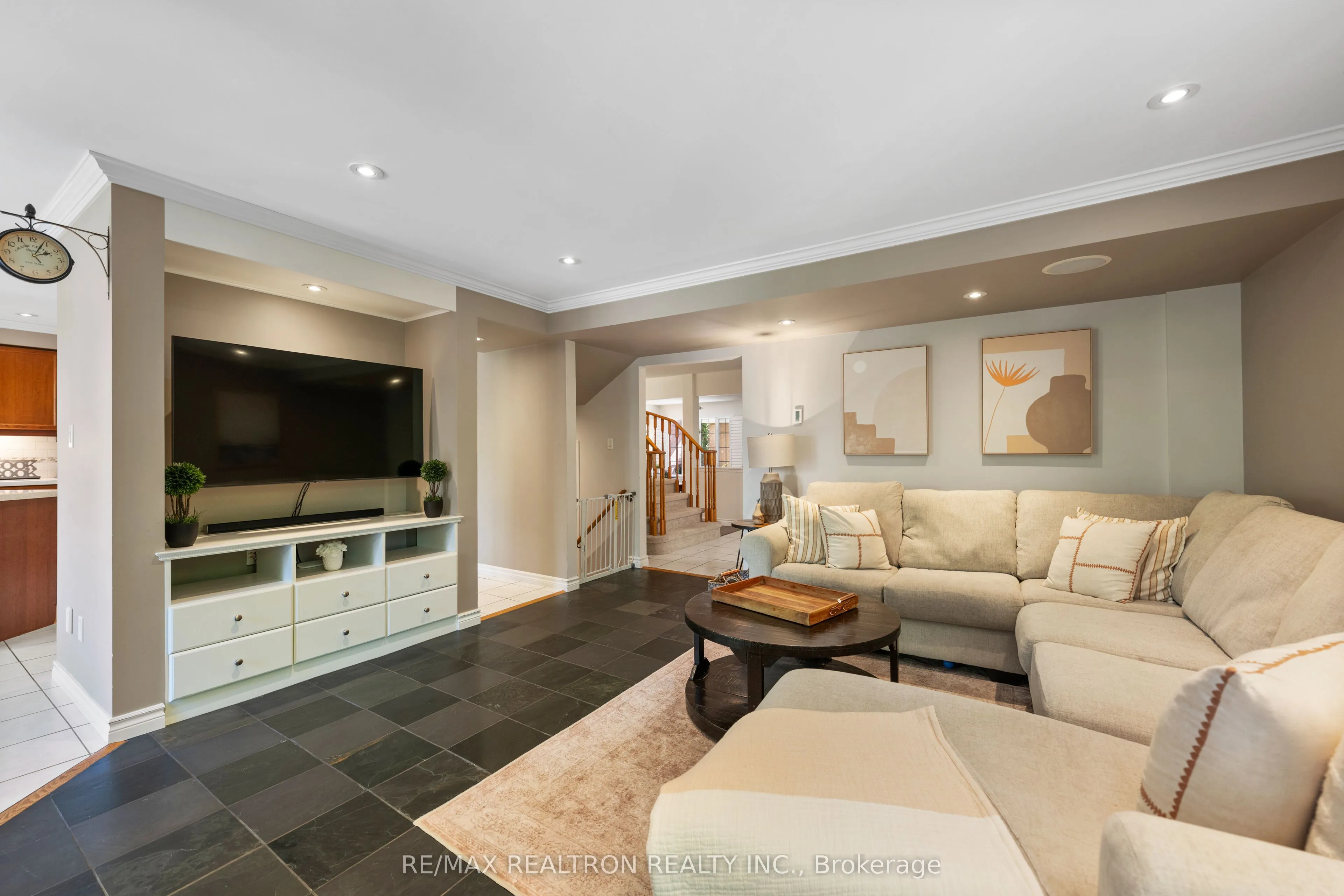 499 Silken Laumann Drive