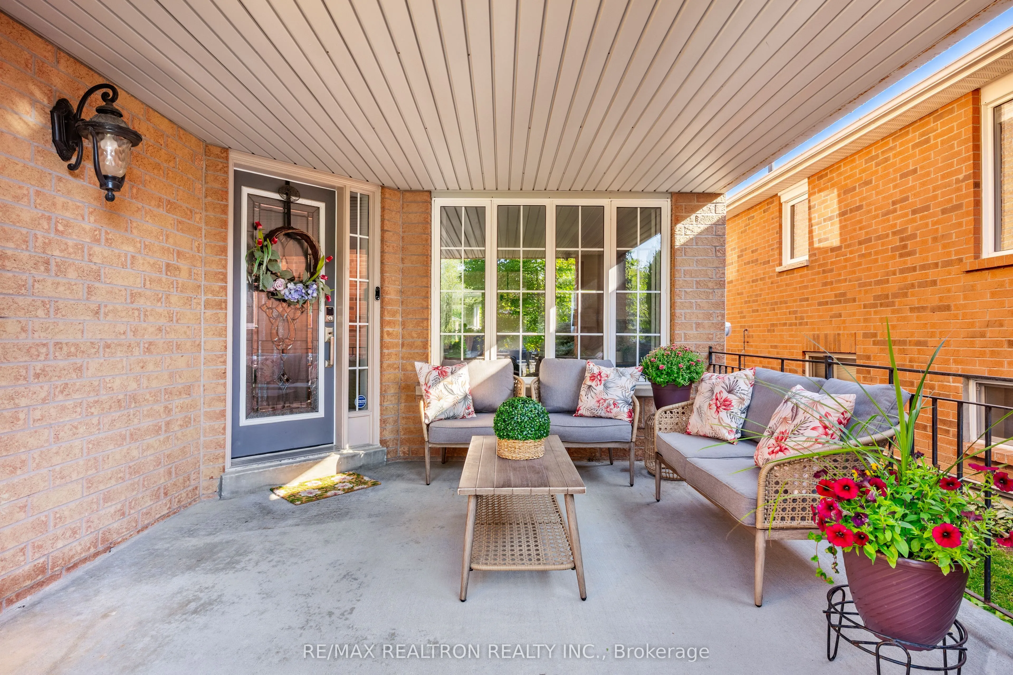 499 Silken Laumann Drive