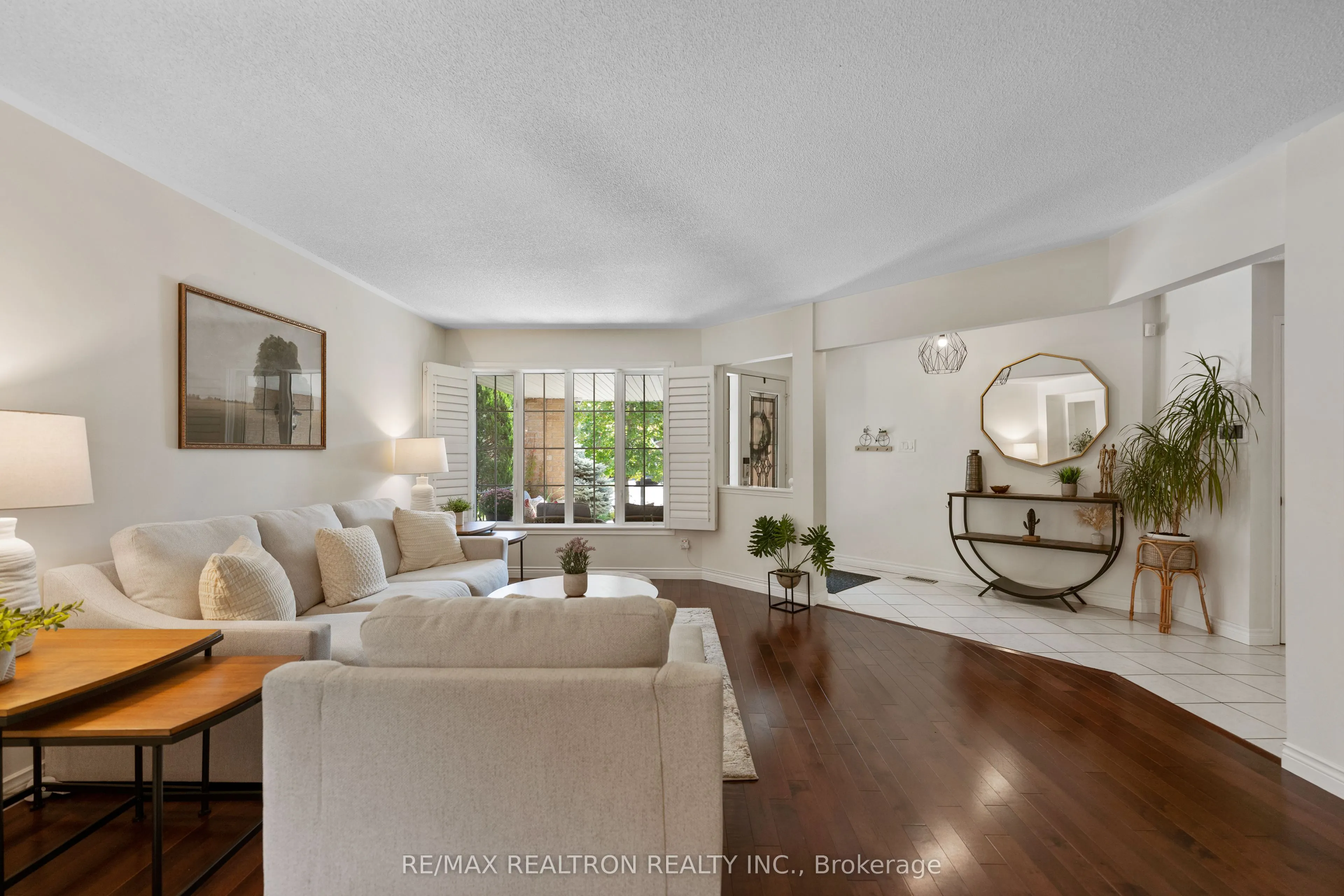 499 Silken Laumann Drive