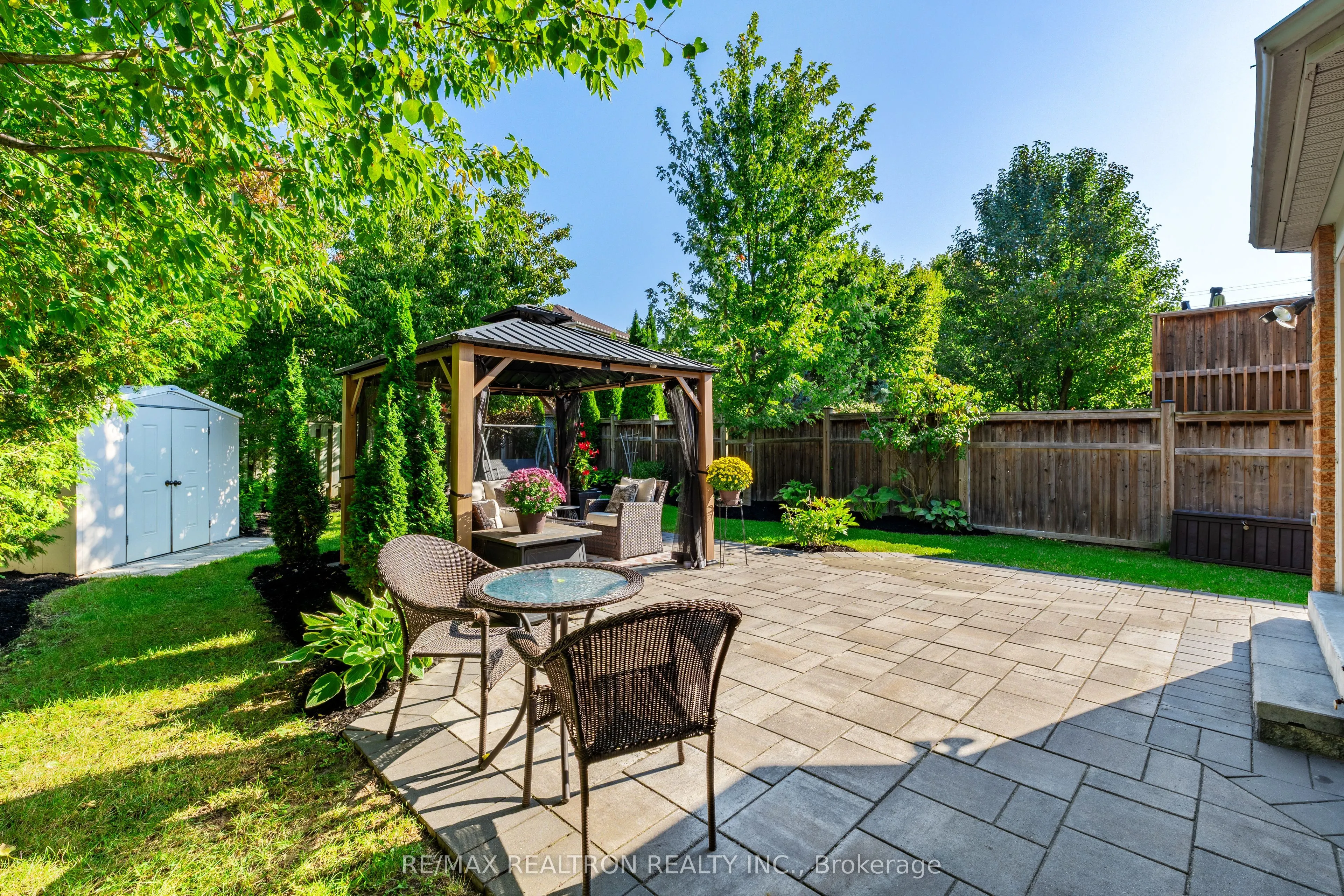 499 Silken Laumann Drive