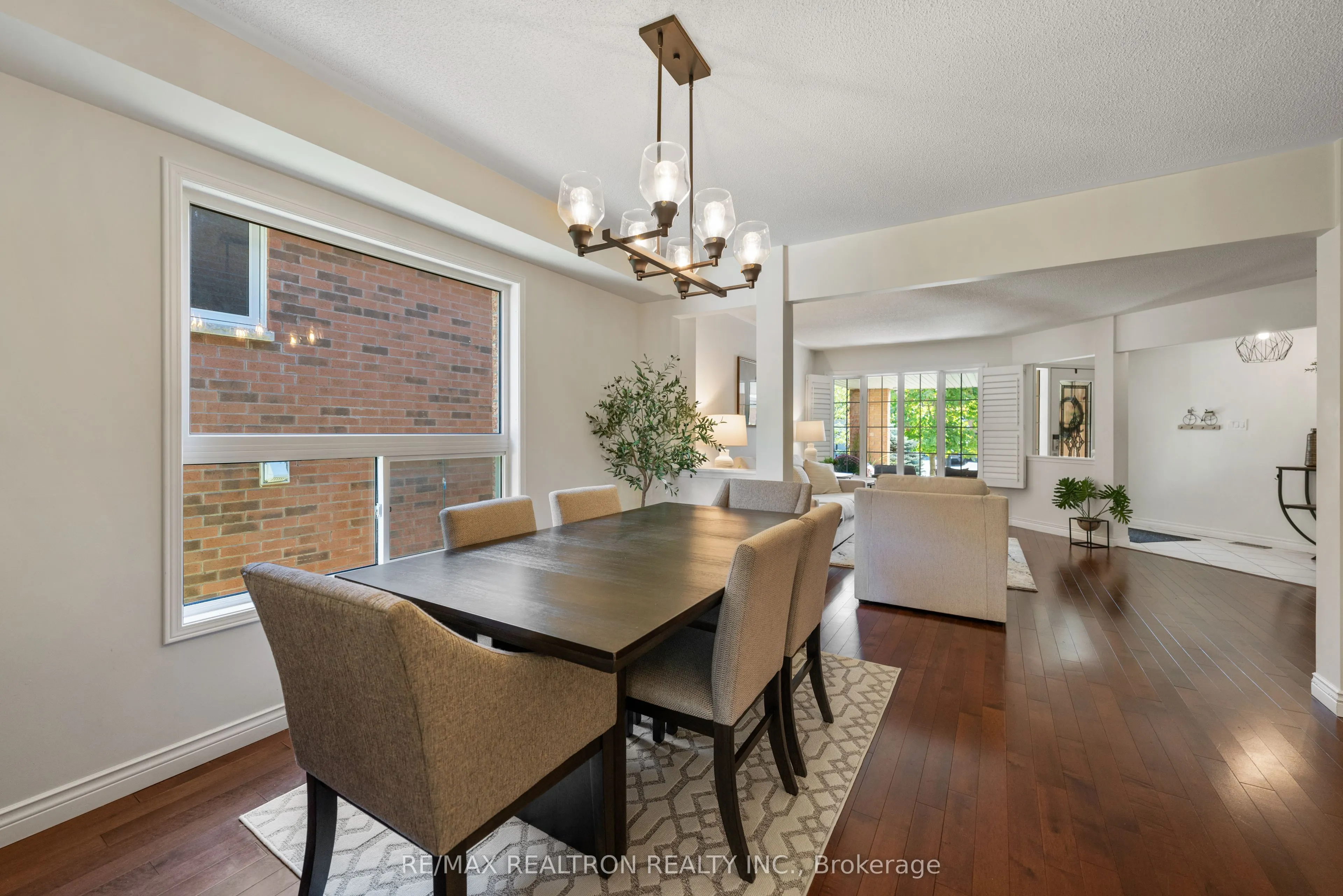 499 Silken Laumann Drive