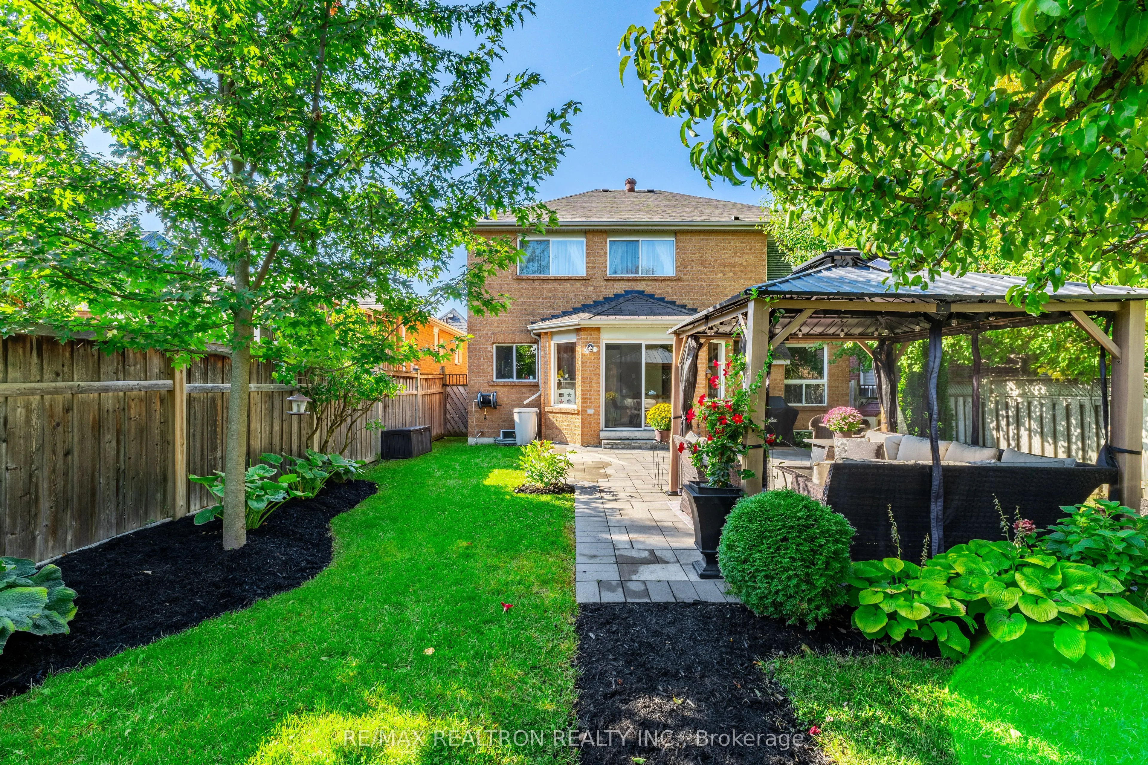 499 Silken Laumann Drive
