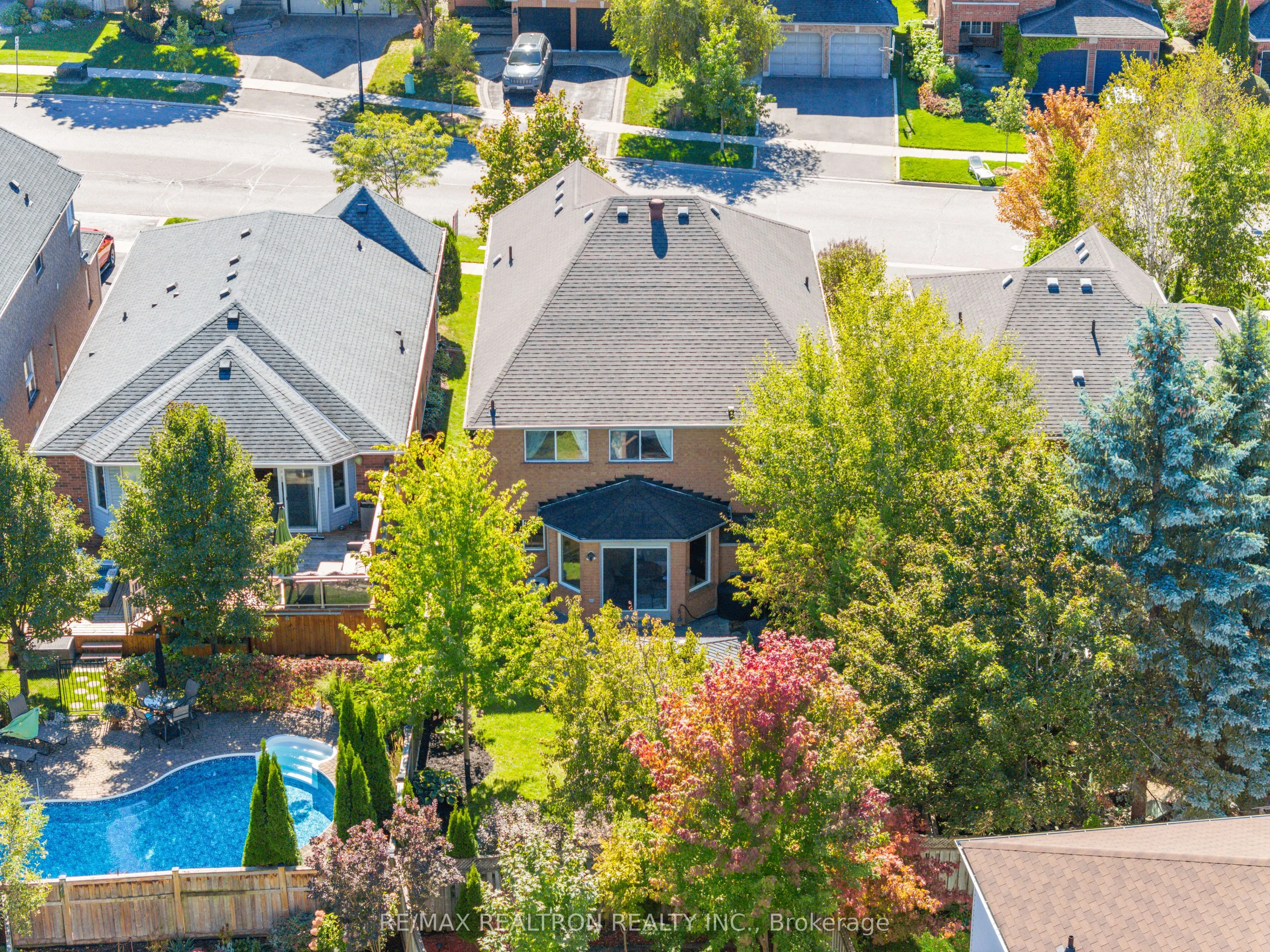 499 Silken Laumann Drive