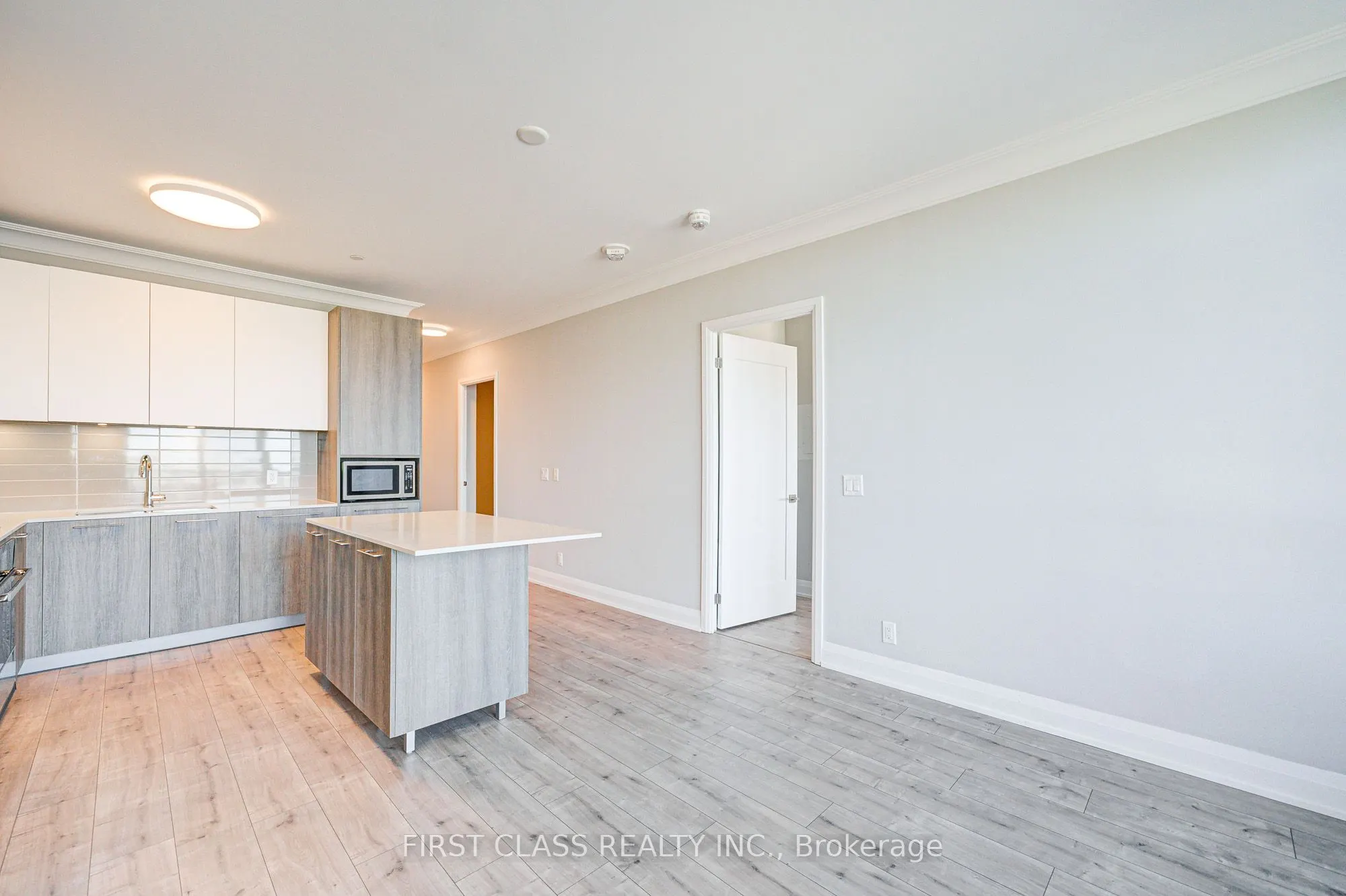 18 Water Walk Drive, #3106