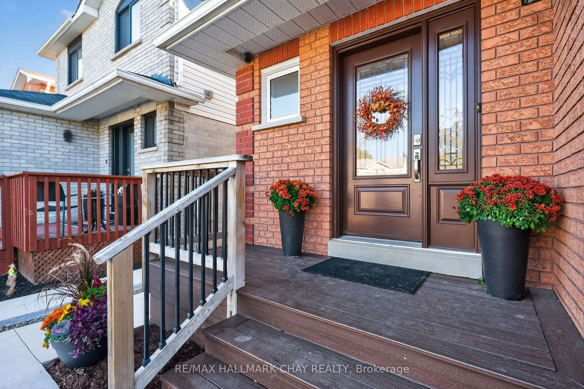 53 McKnight Crescent