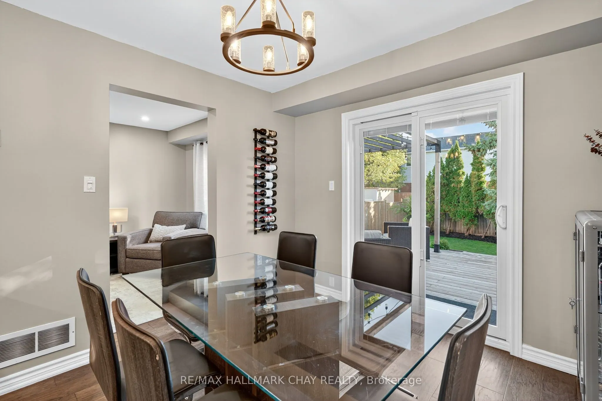 53 McKnight Crescent