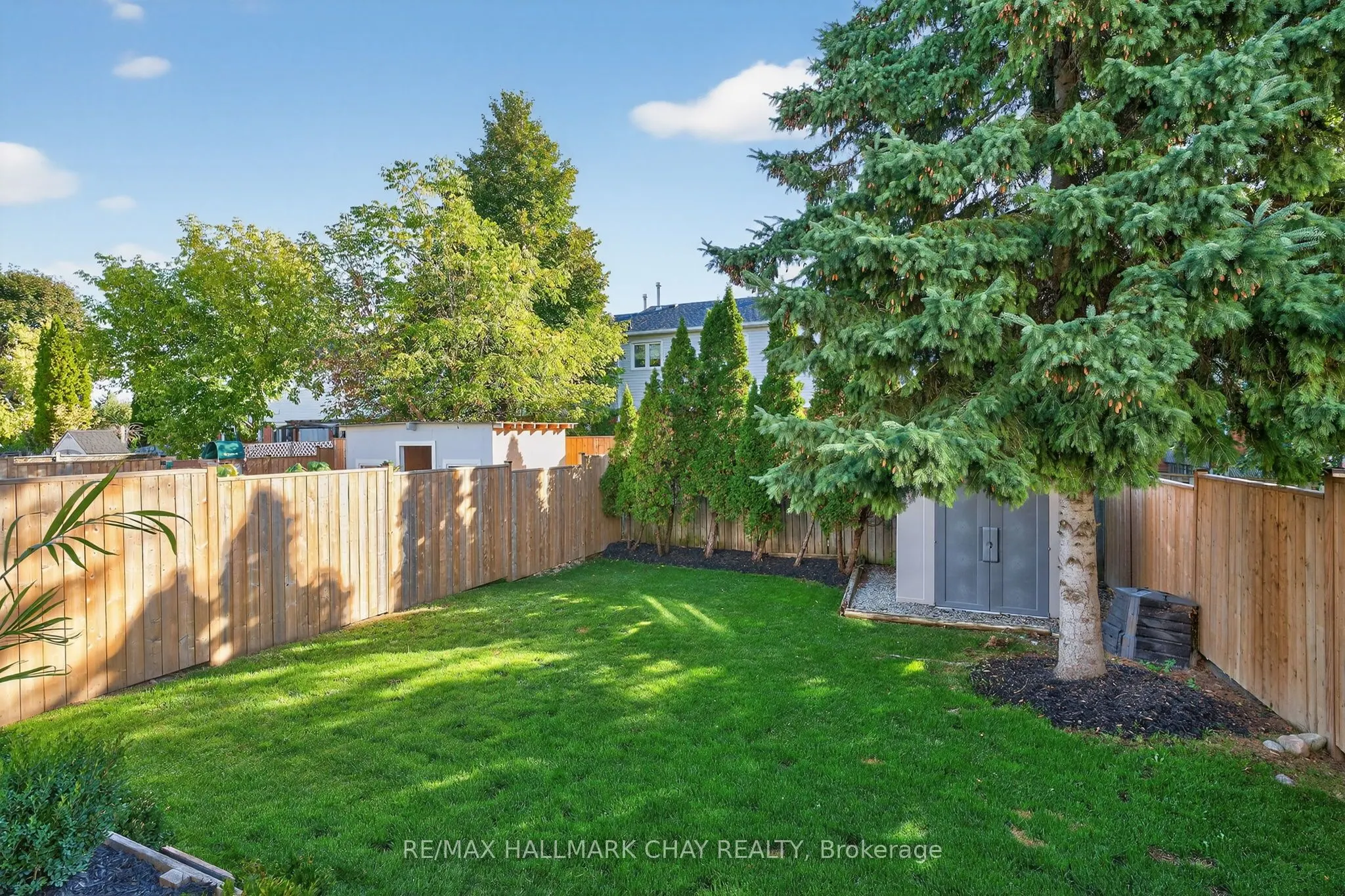 53 McKnight Crescent