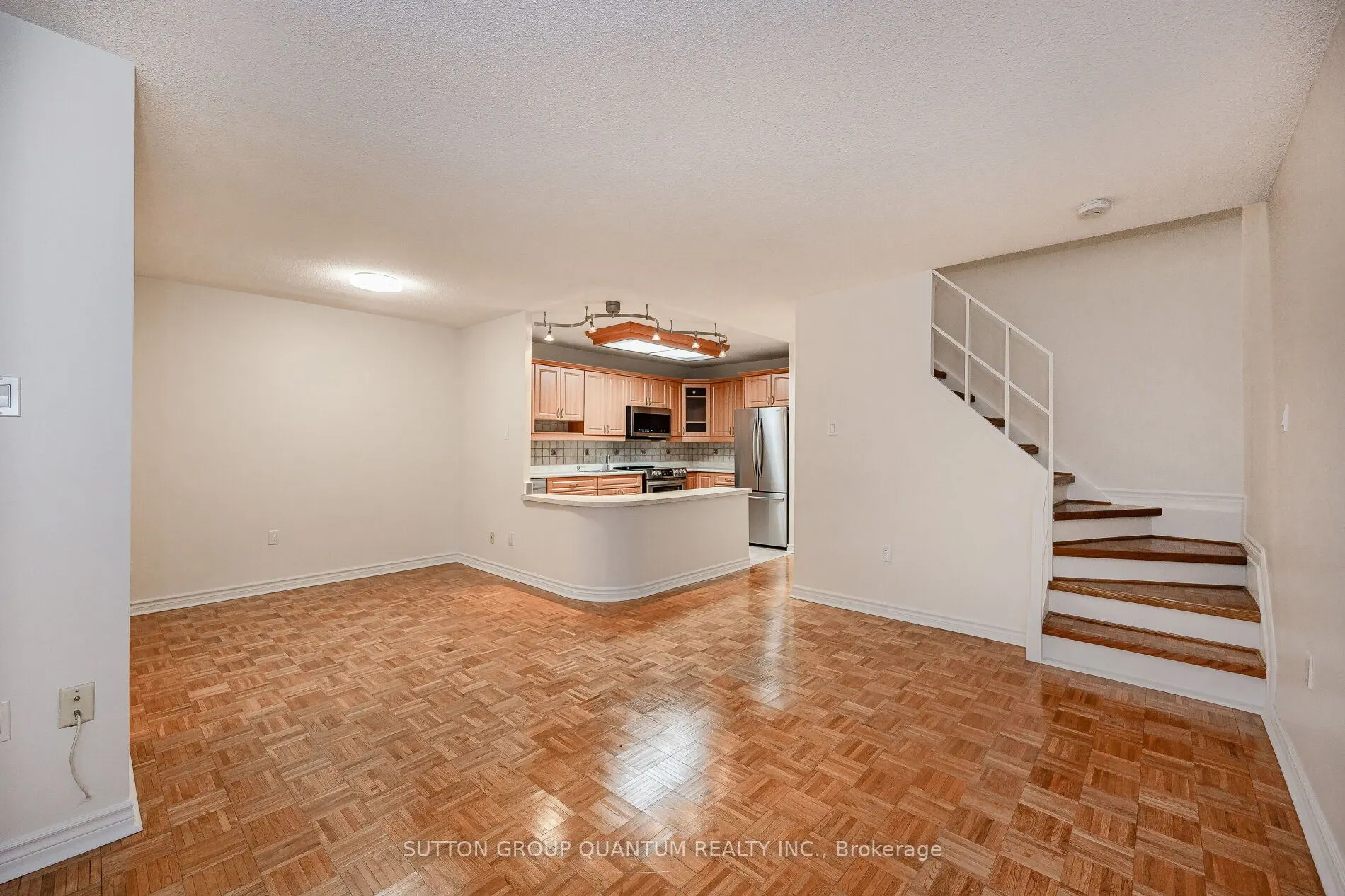 16B Elgin Street, #57