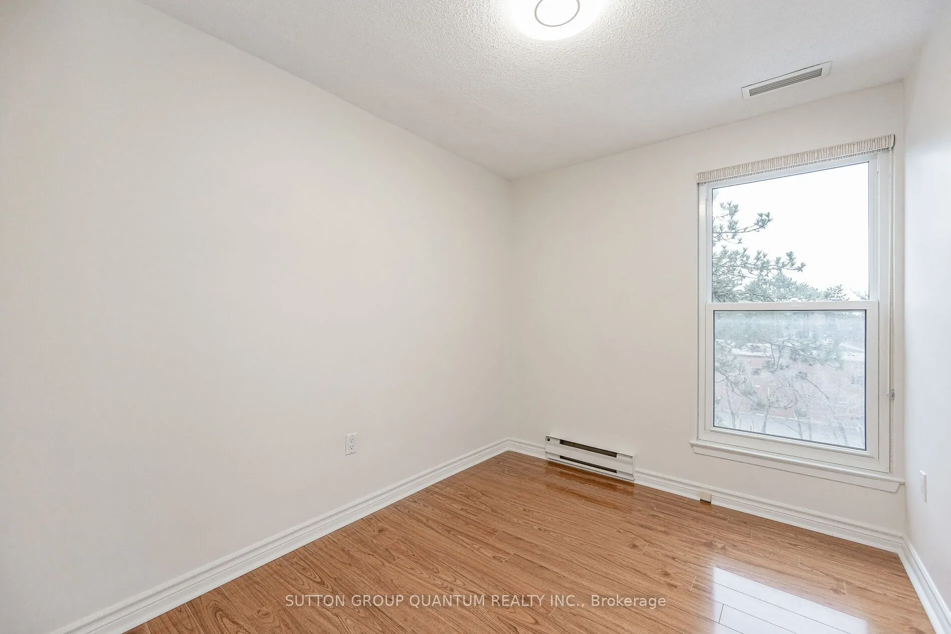 16B Elgin Street, #57