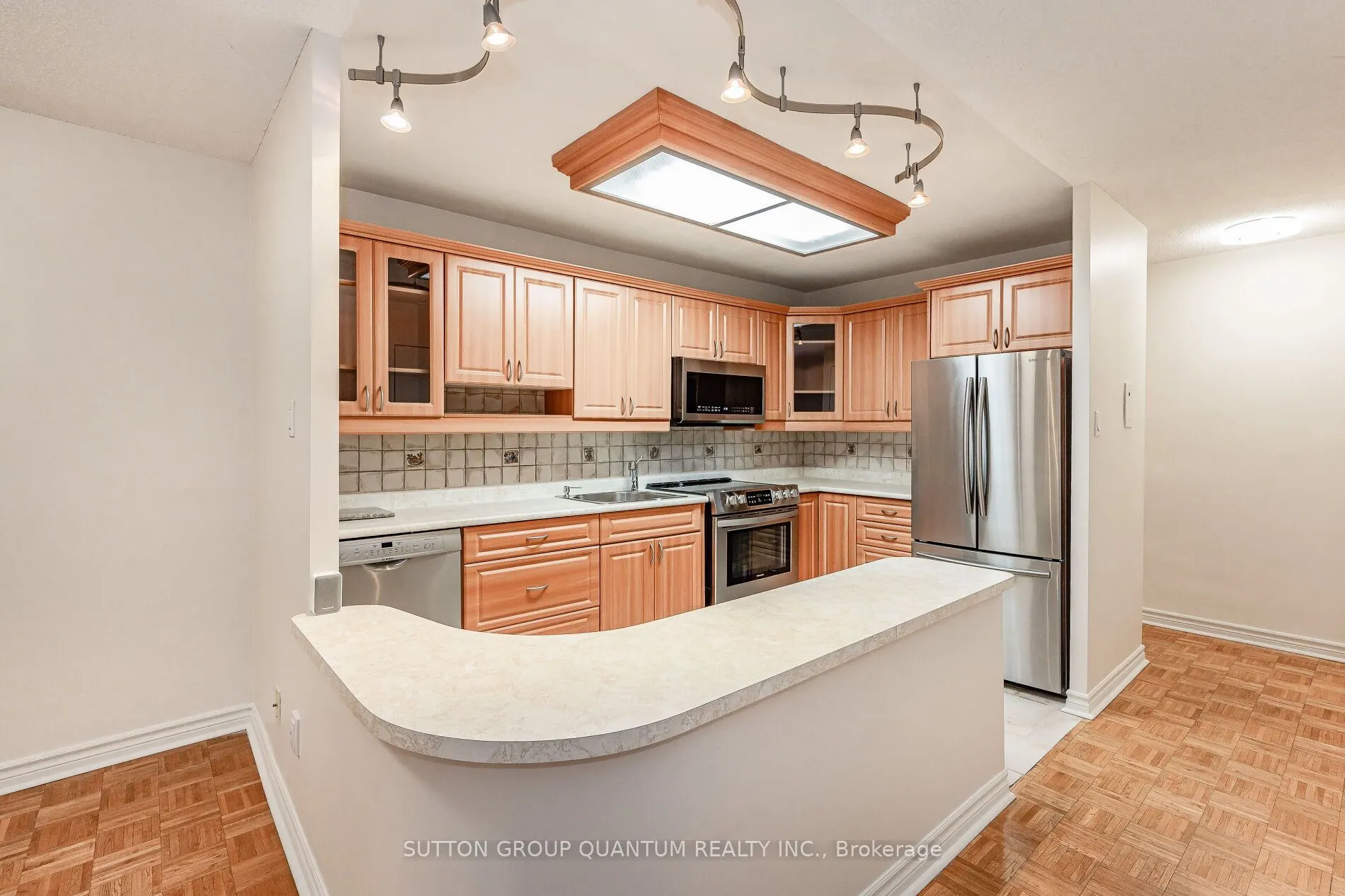 16B Elgin Street, #57