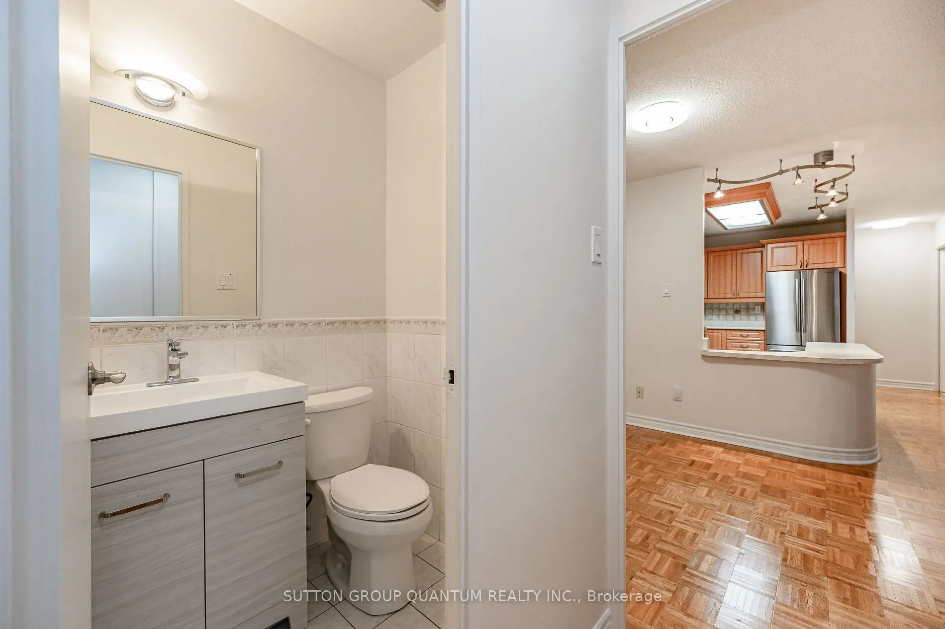 16B Elgin Street, #57