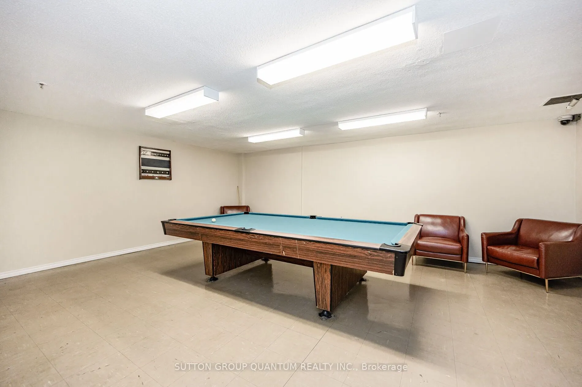 16B Elgin Street, #57