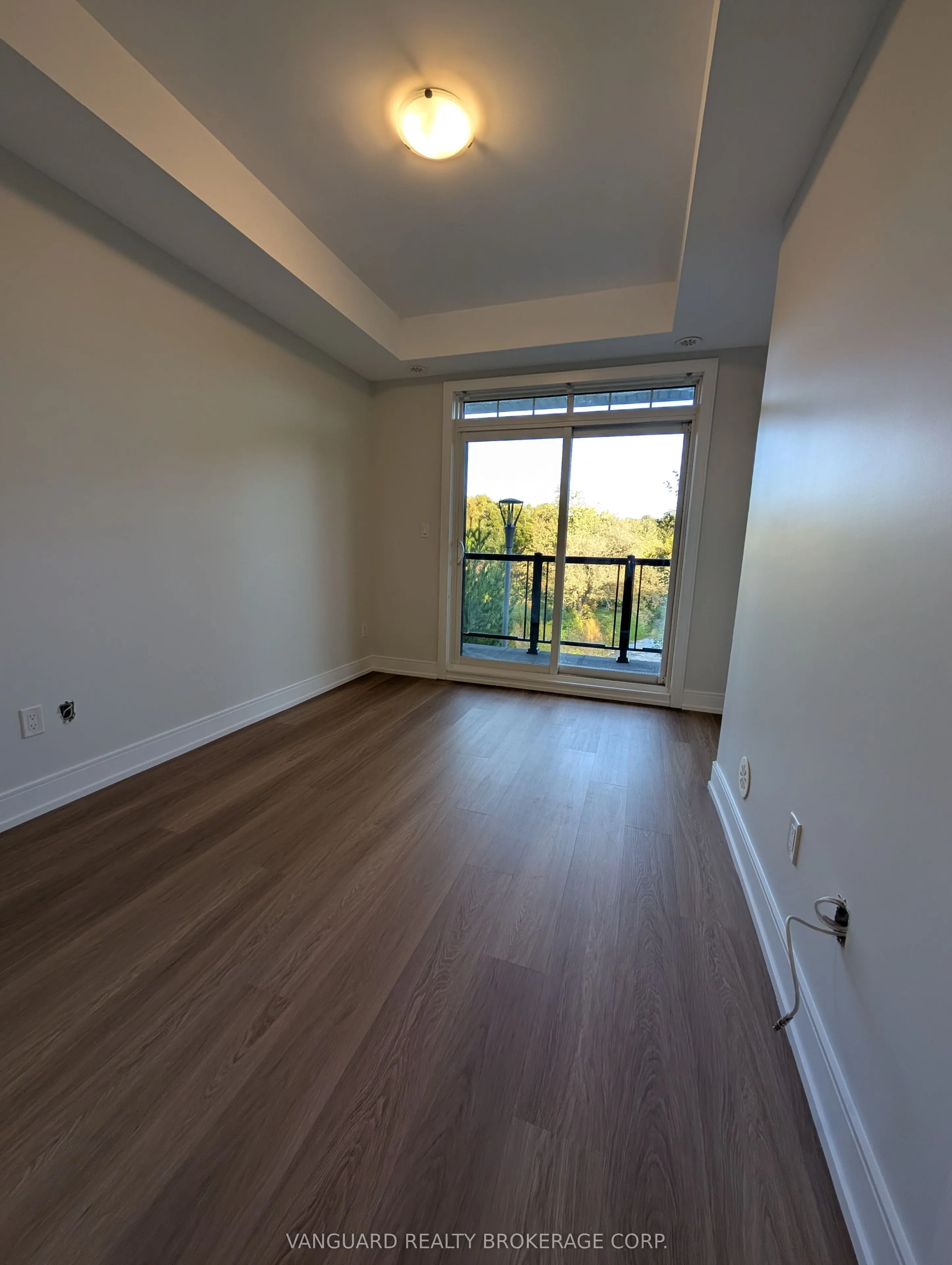 201 Pine Grove Road, #410