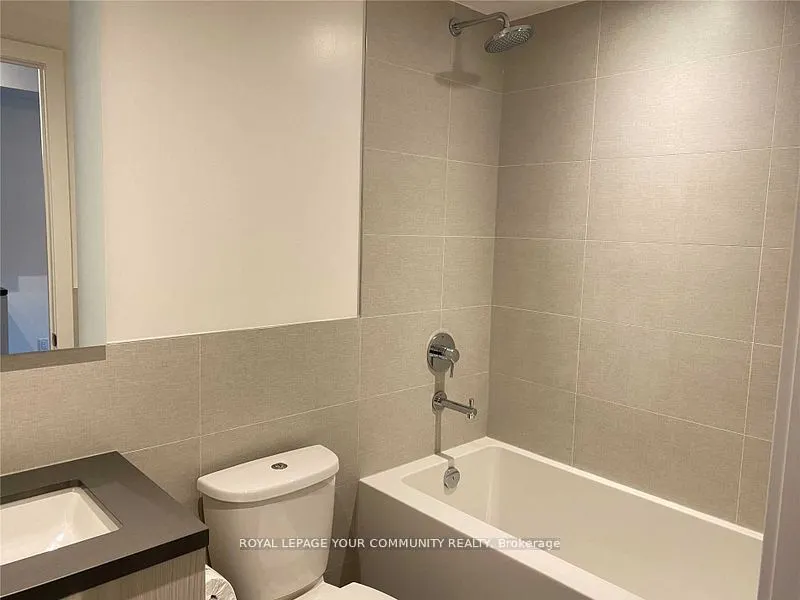 1 Grandview Avenue, #1015