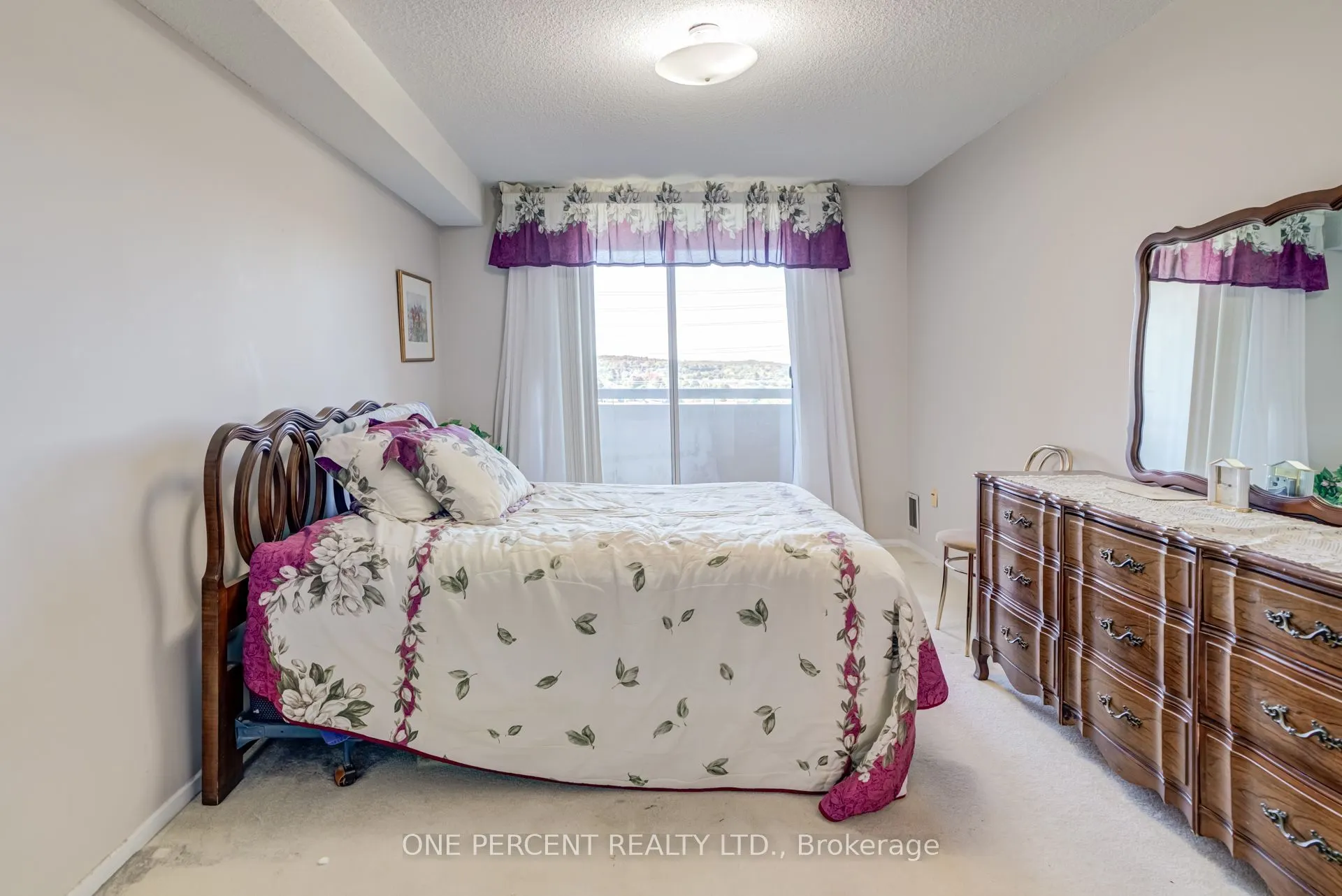 20 William Roe Boulevard, #705