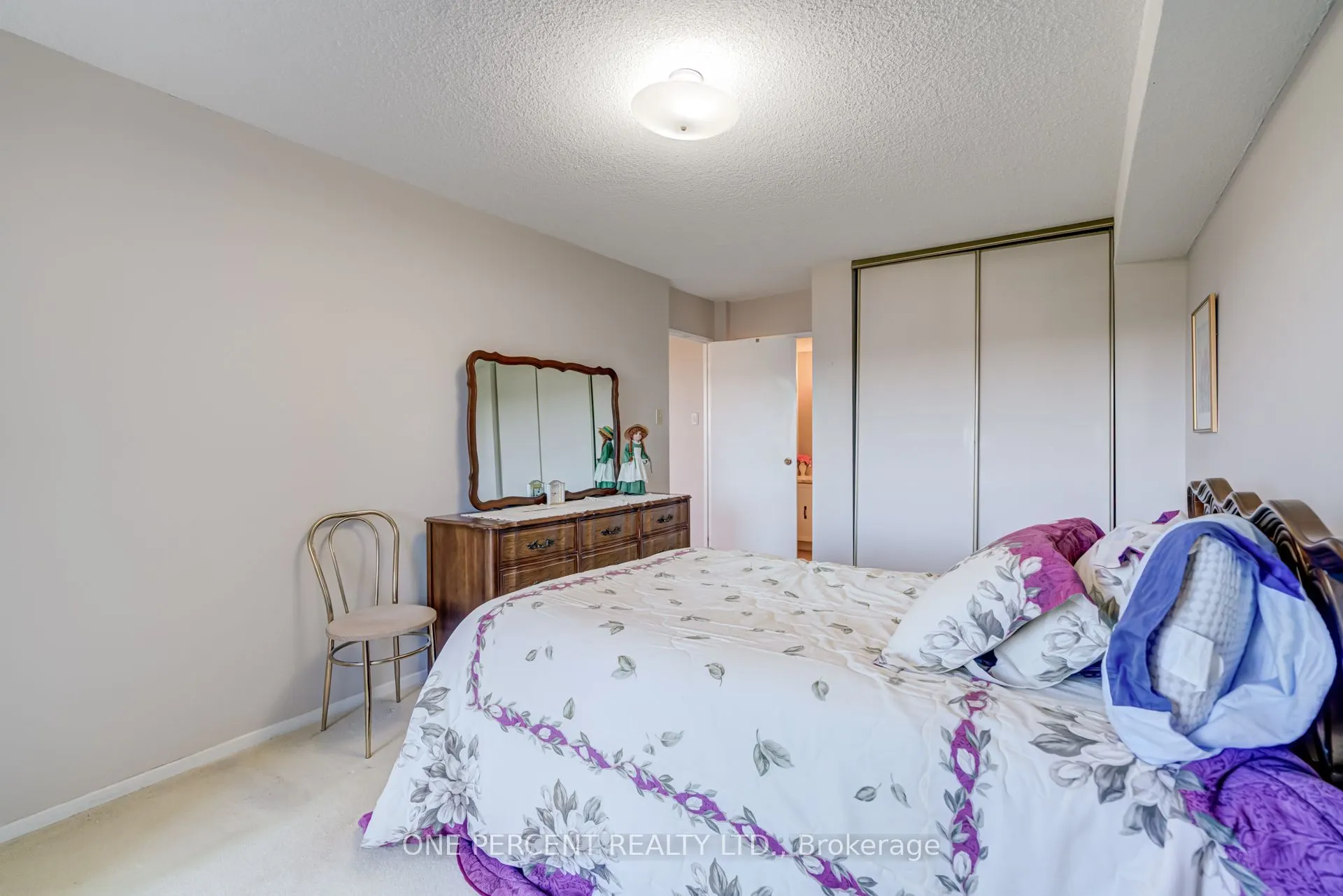 20 William Roe Boulevard, #705