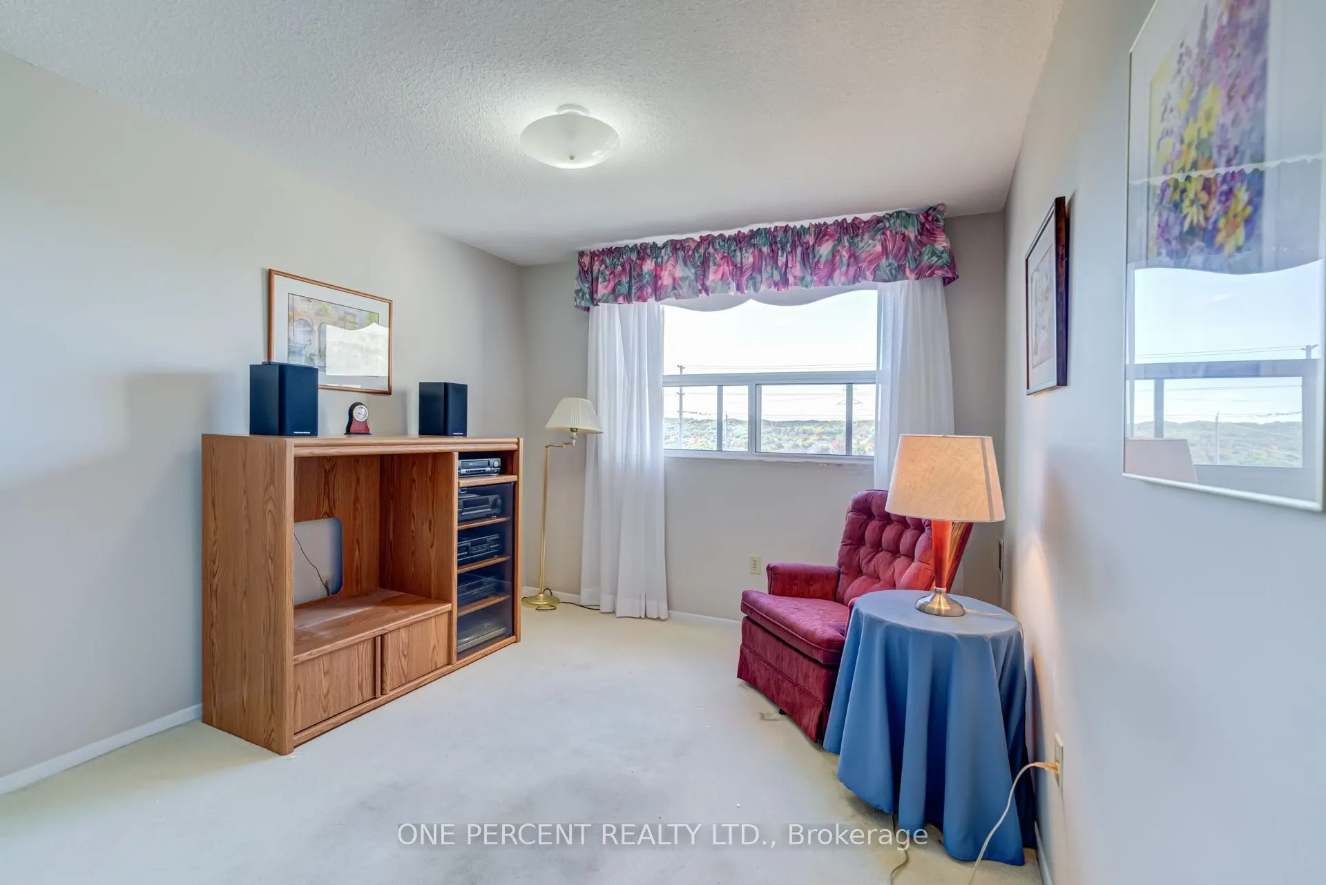20 William Roe Boulevard, #705