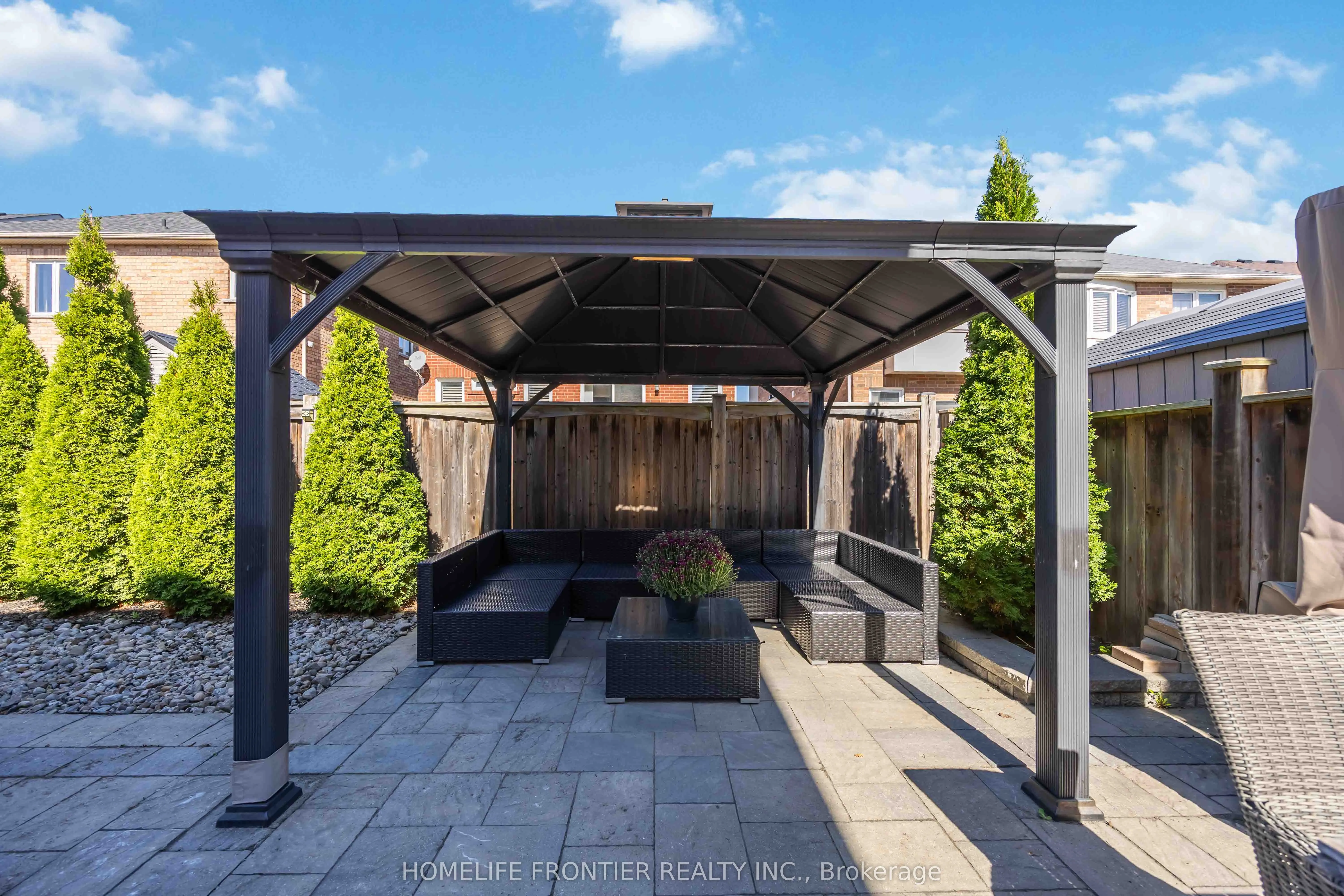 26 Barnstone Drive
