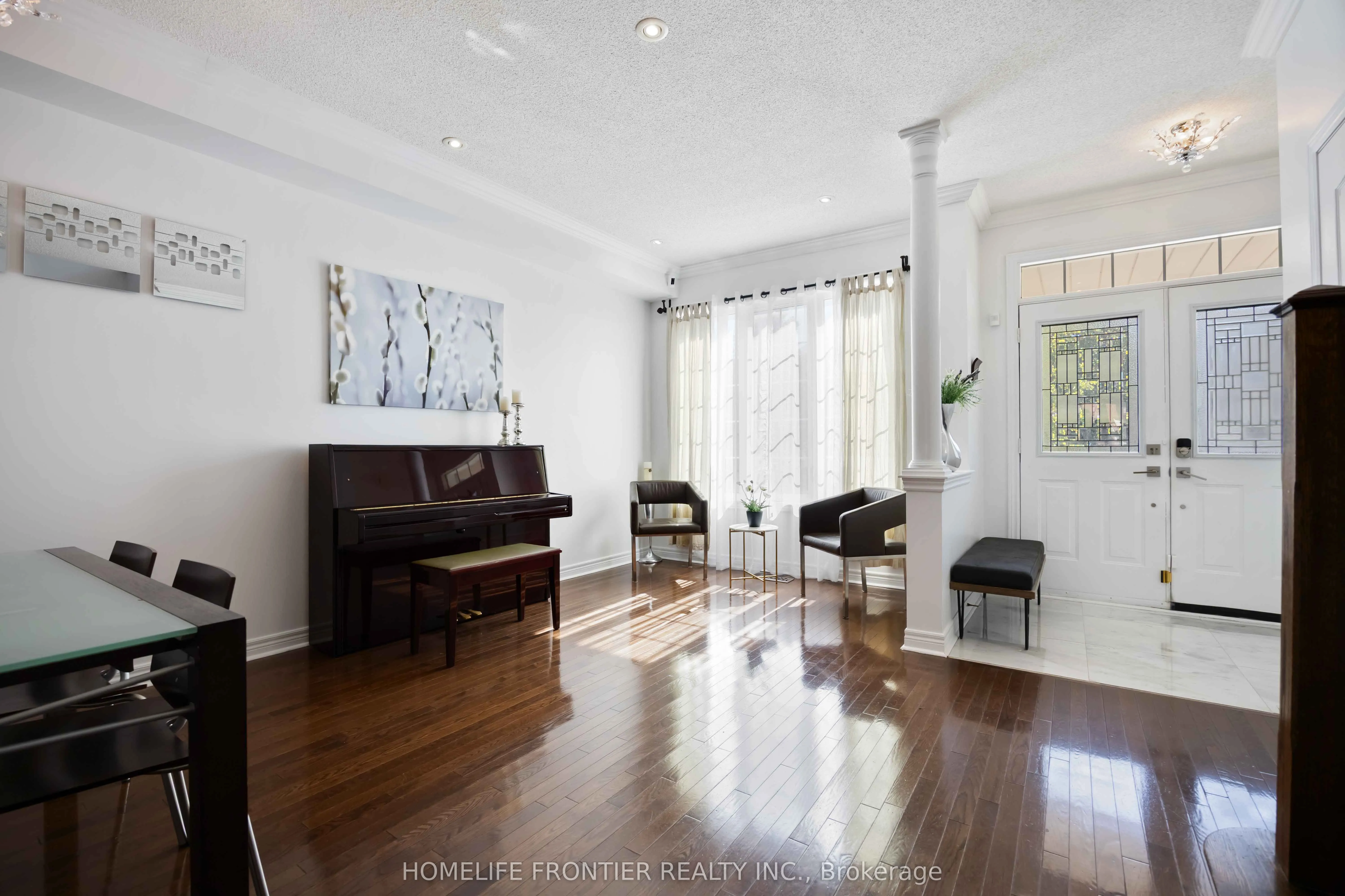 26 Barnstone Drive