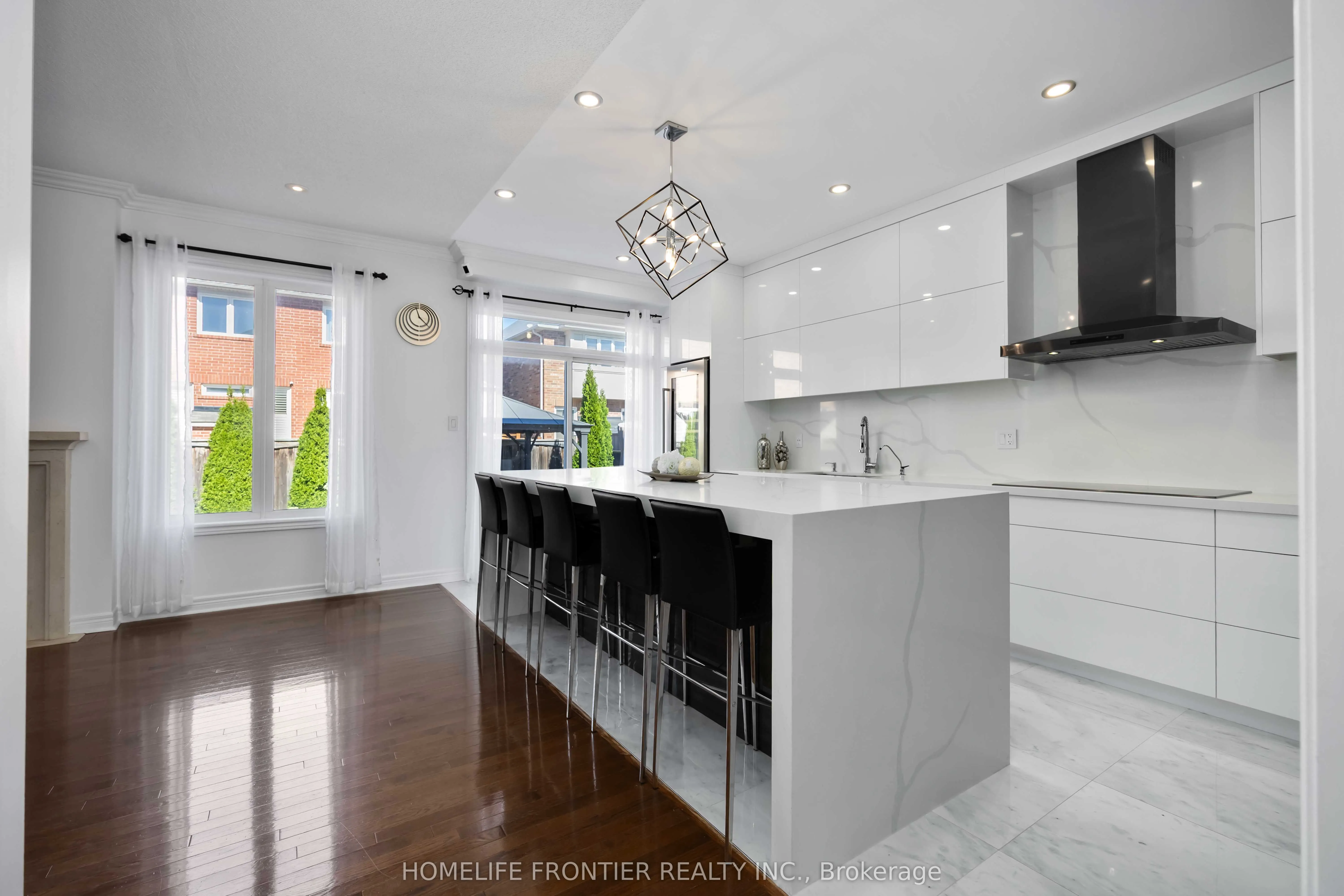 26 Barnstone Drive