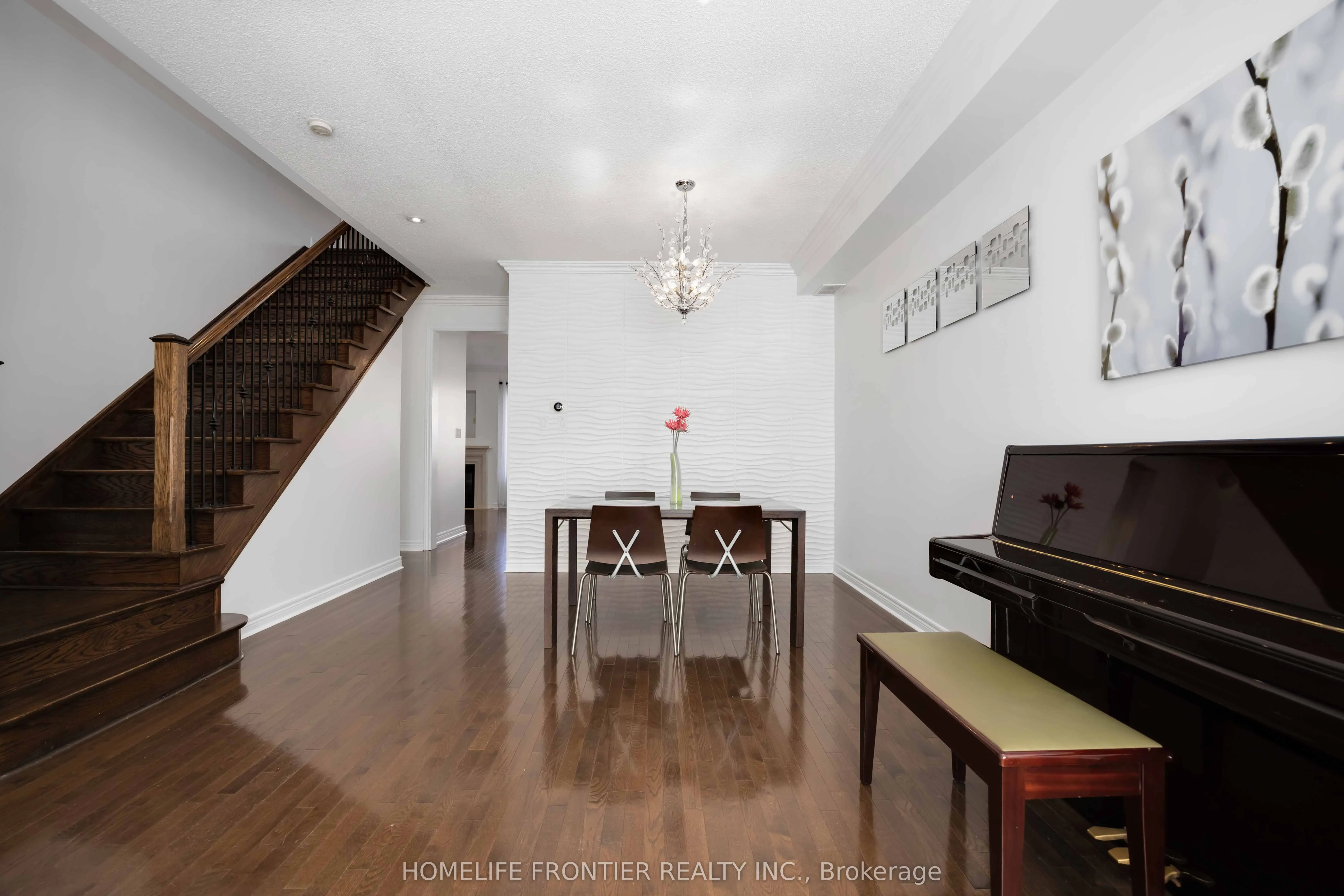 26 Barnstone Drive
