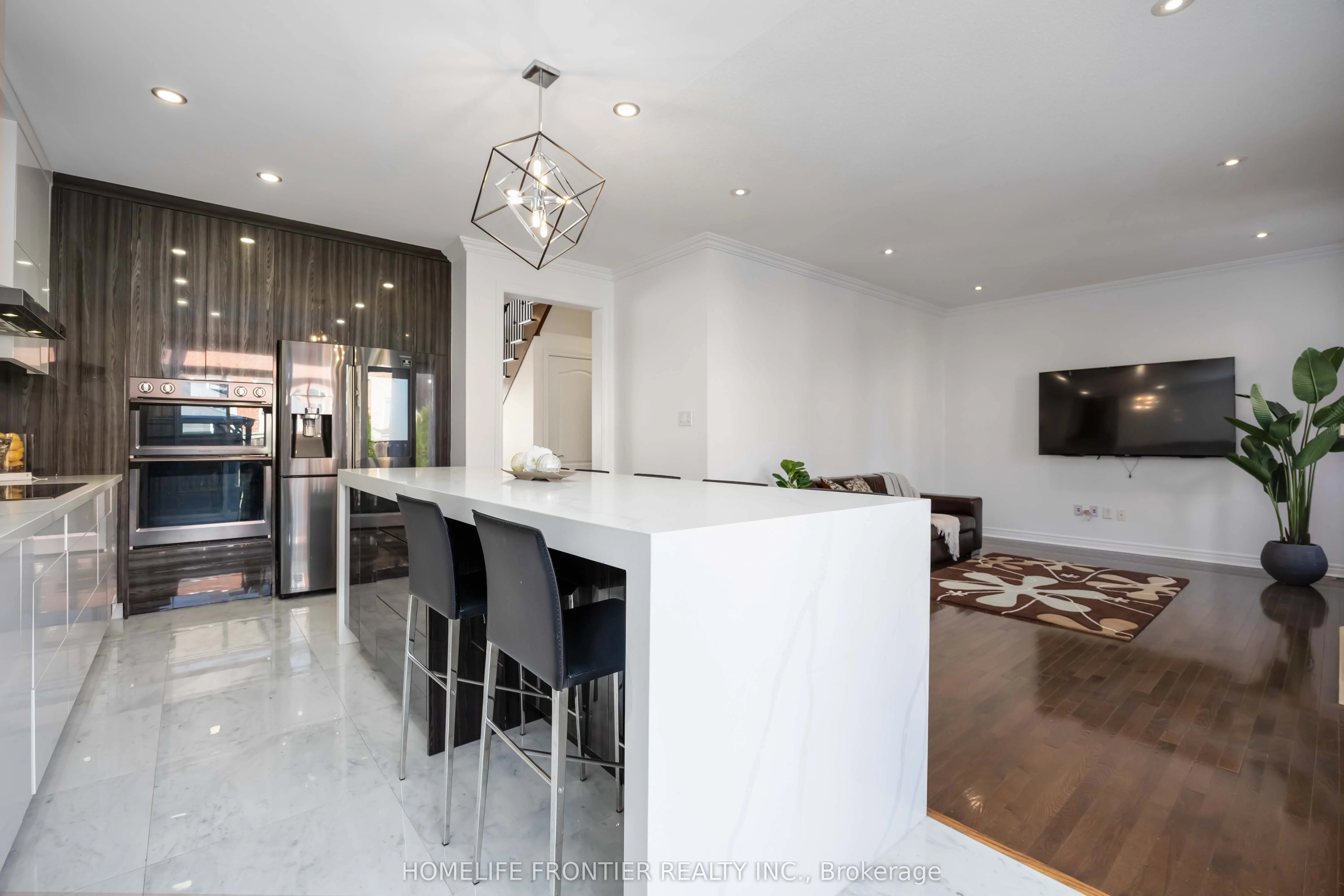 26 Barnstone Drive
