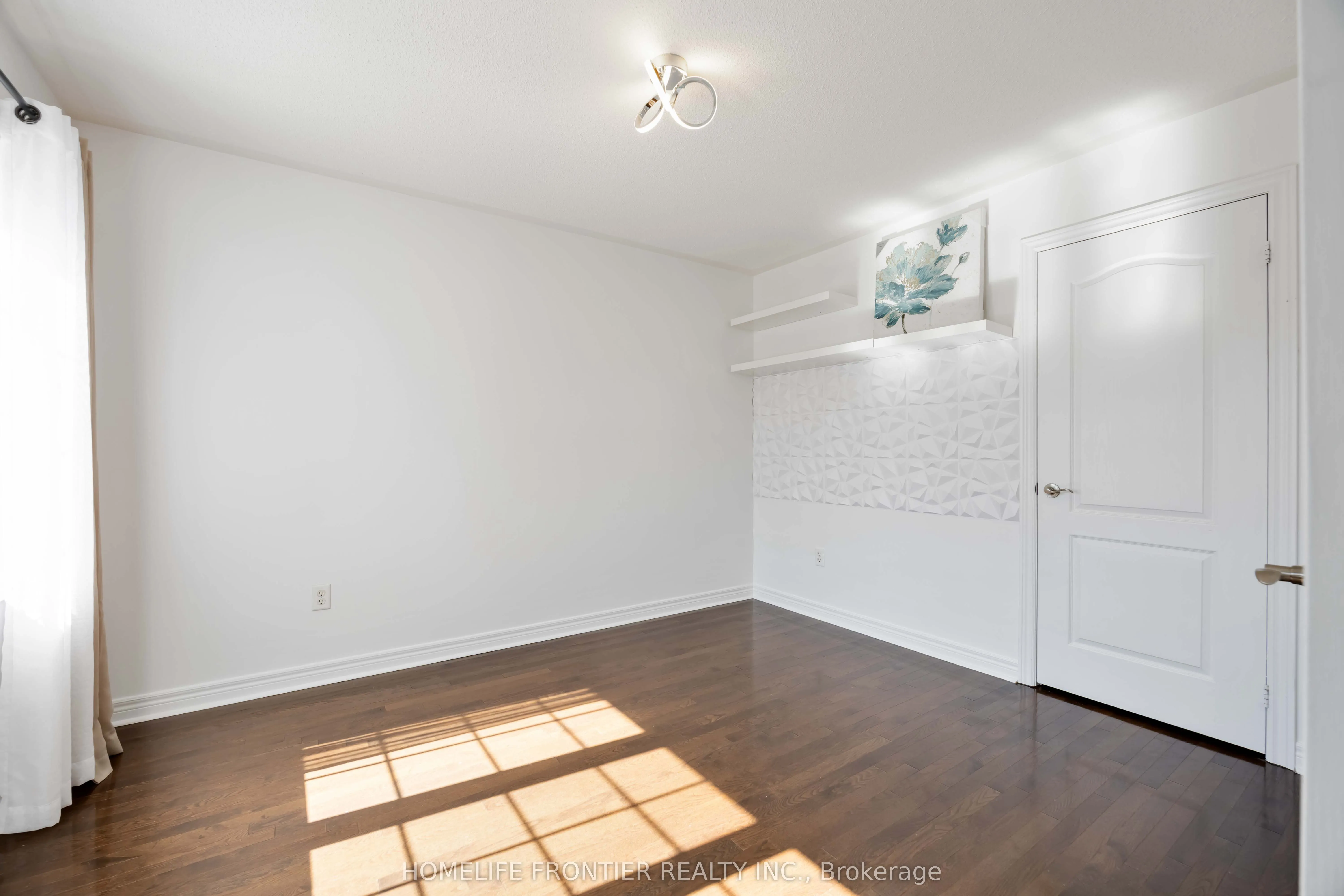26 Barnstone Drive