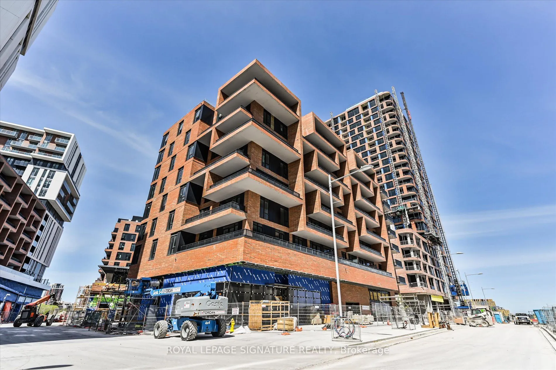 38 Simcoe Promenade, #C315
