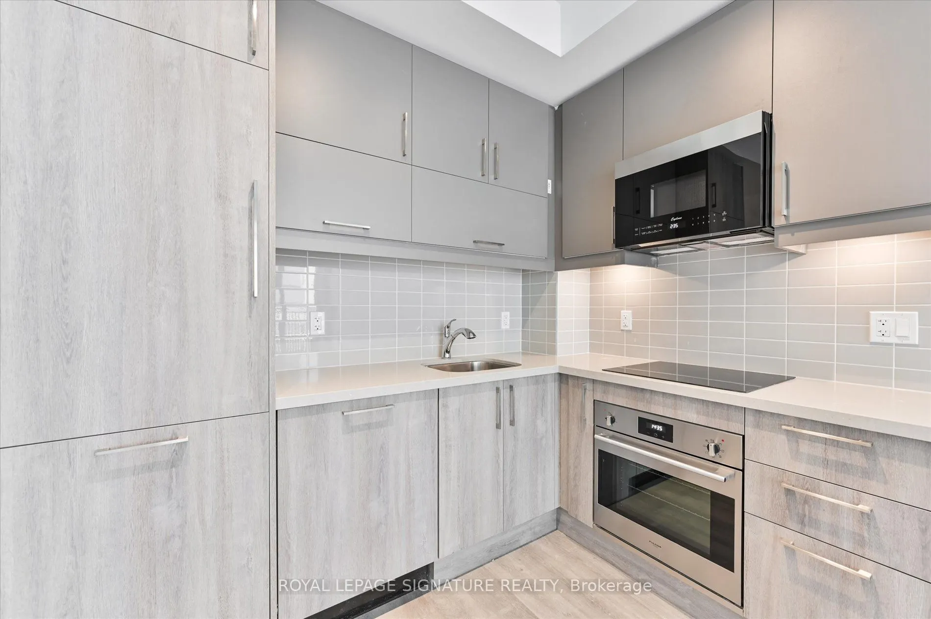38 Simcoe Promenade, #C315