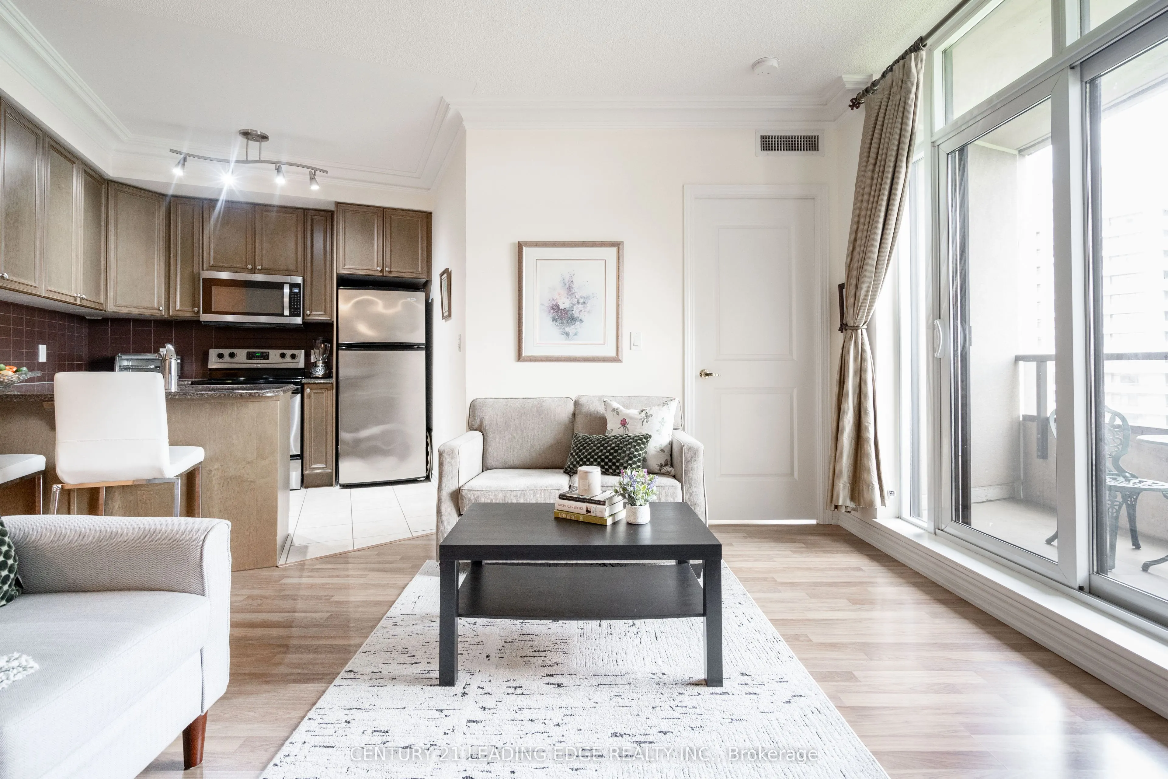 9225 Jane Street, #708