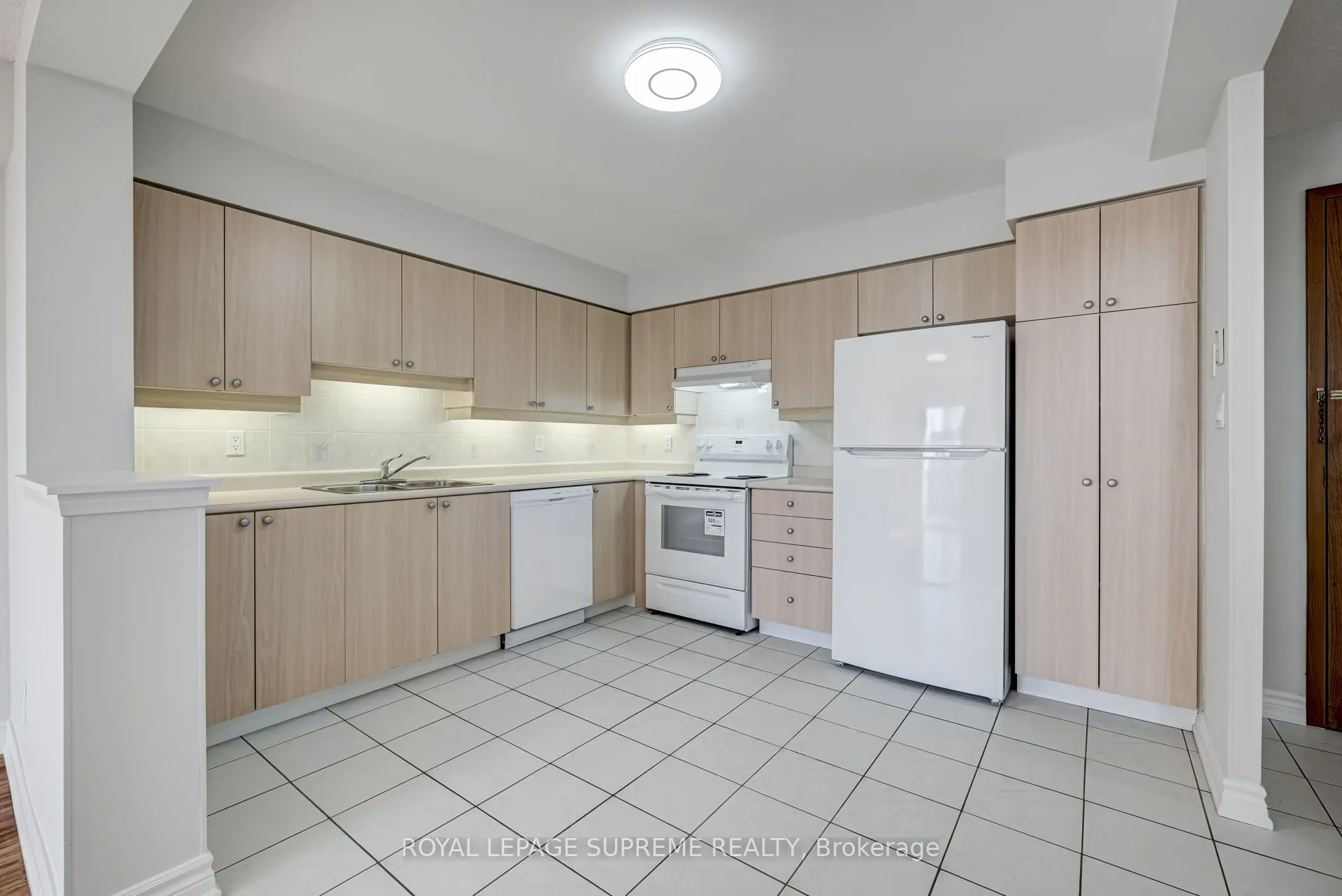 7373 Martin Grove Road, #516
