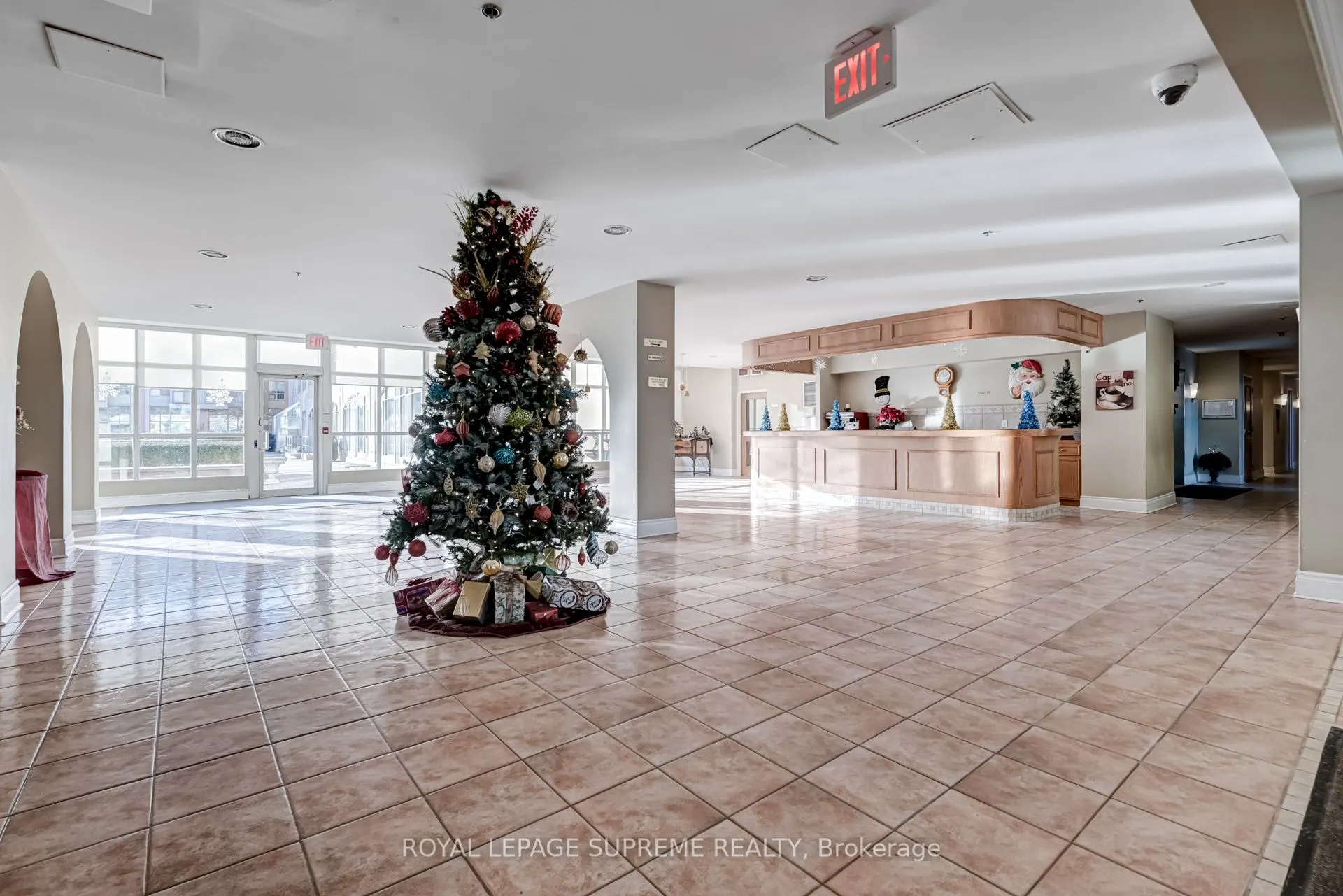 7373 Martin Grove Road, #516