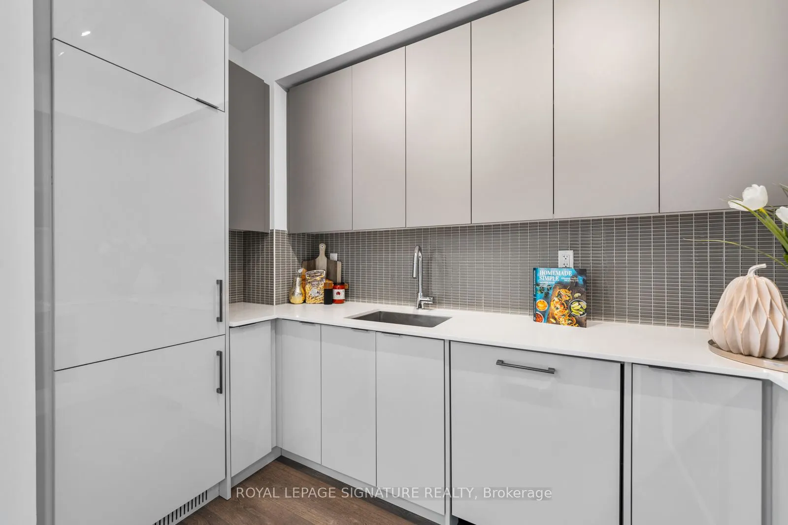 2908 Highway 7, #1104