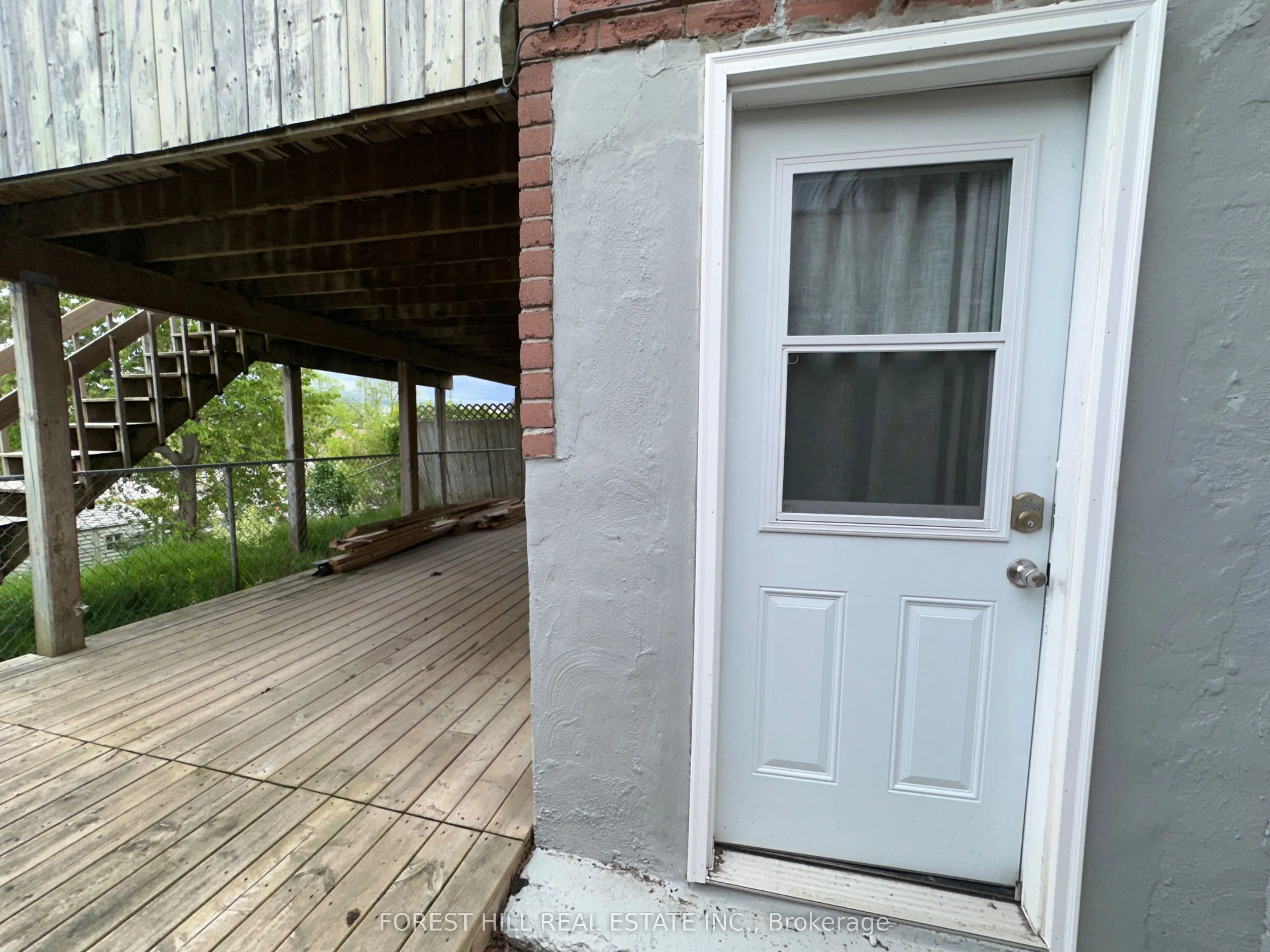 354 Britannia Avenue, #Lower
