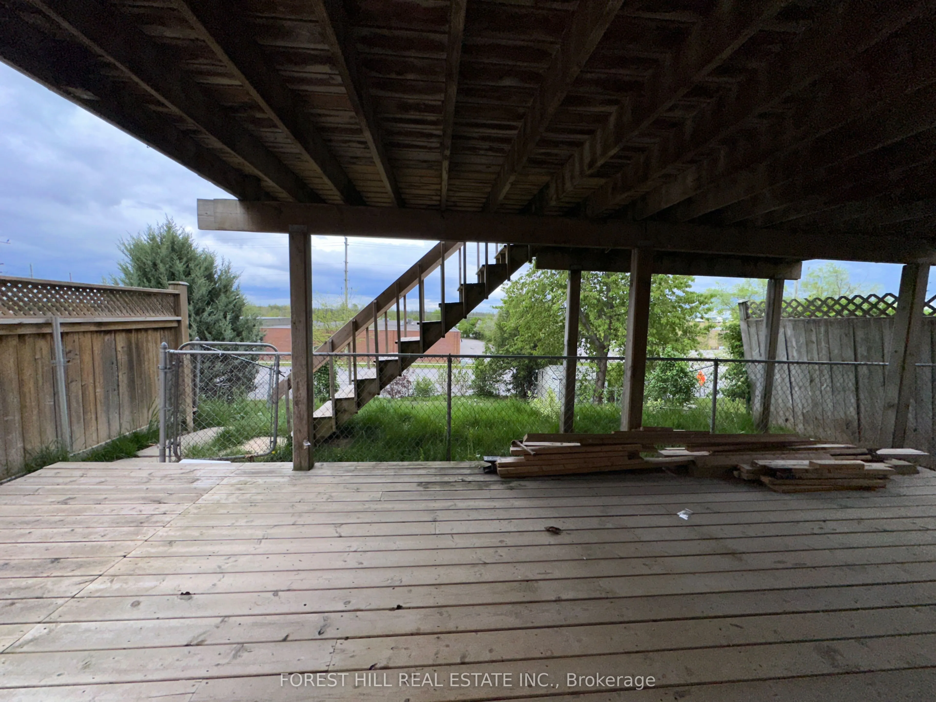 354 Britannia Avenue, #Lower