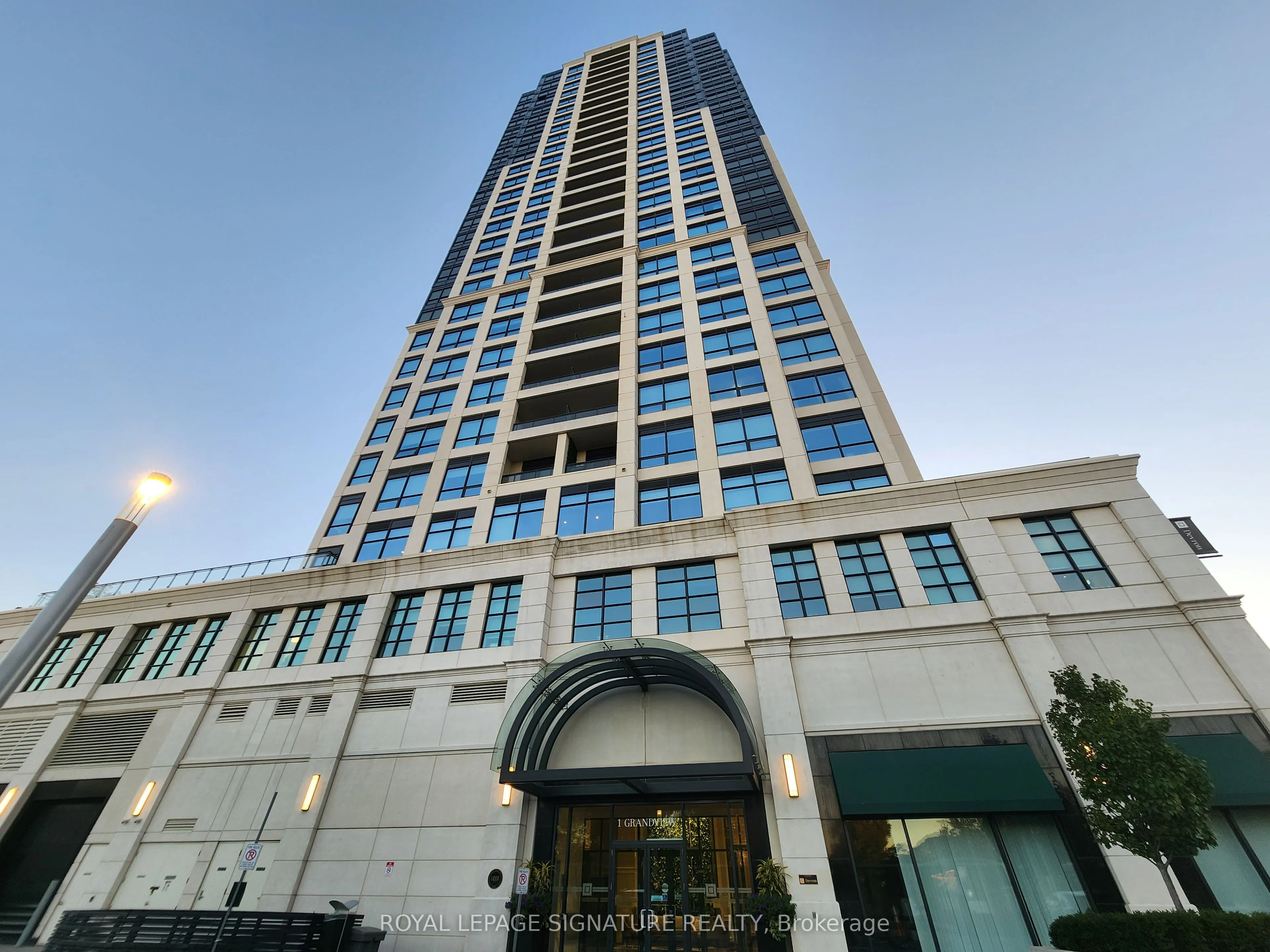 1 Grandview Avenue, #1909