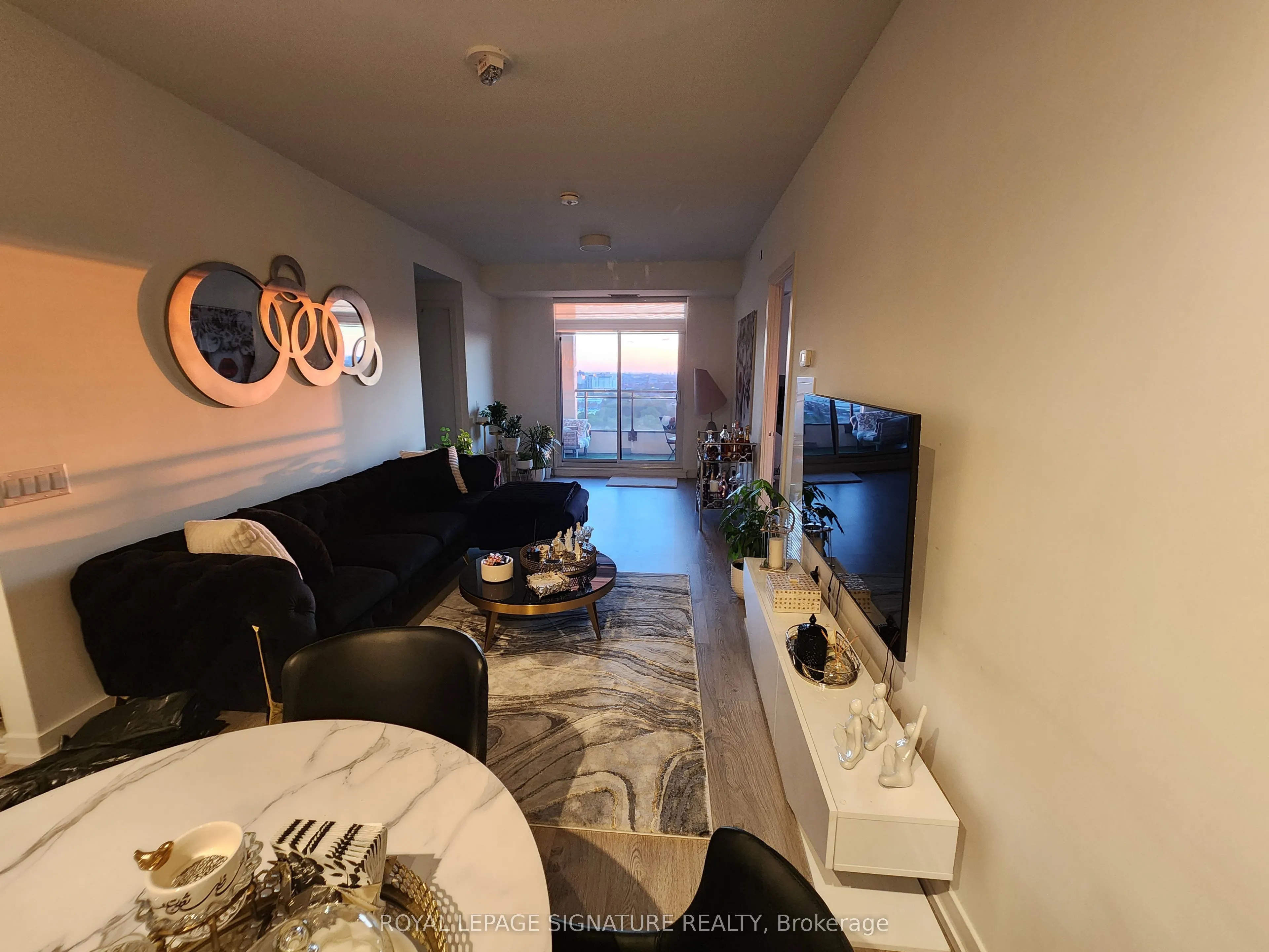 1 Grandview Avenue, #1909