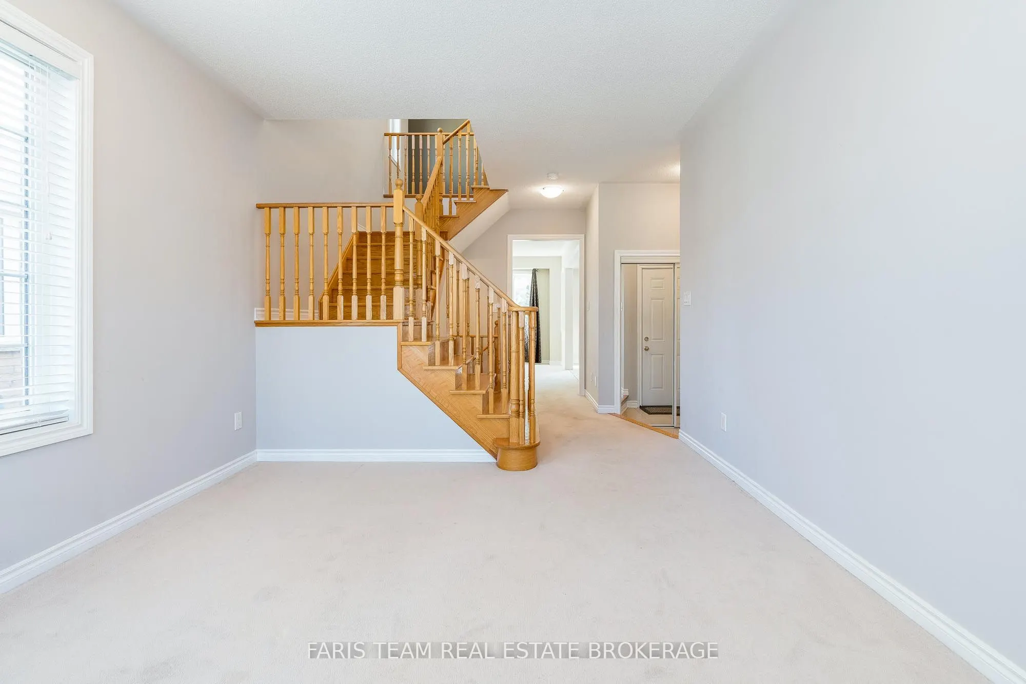 103 Collier Crescent