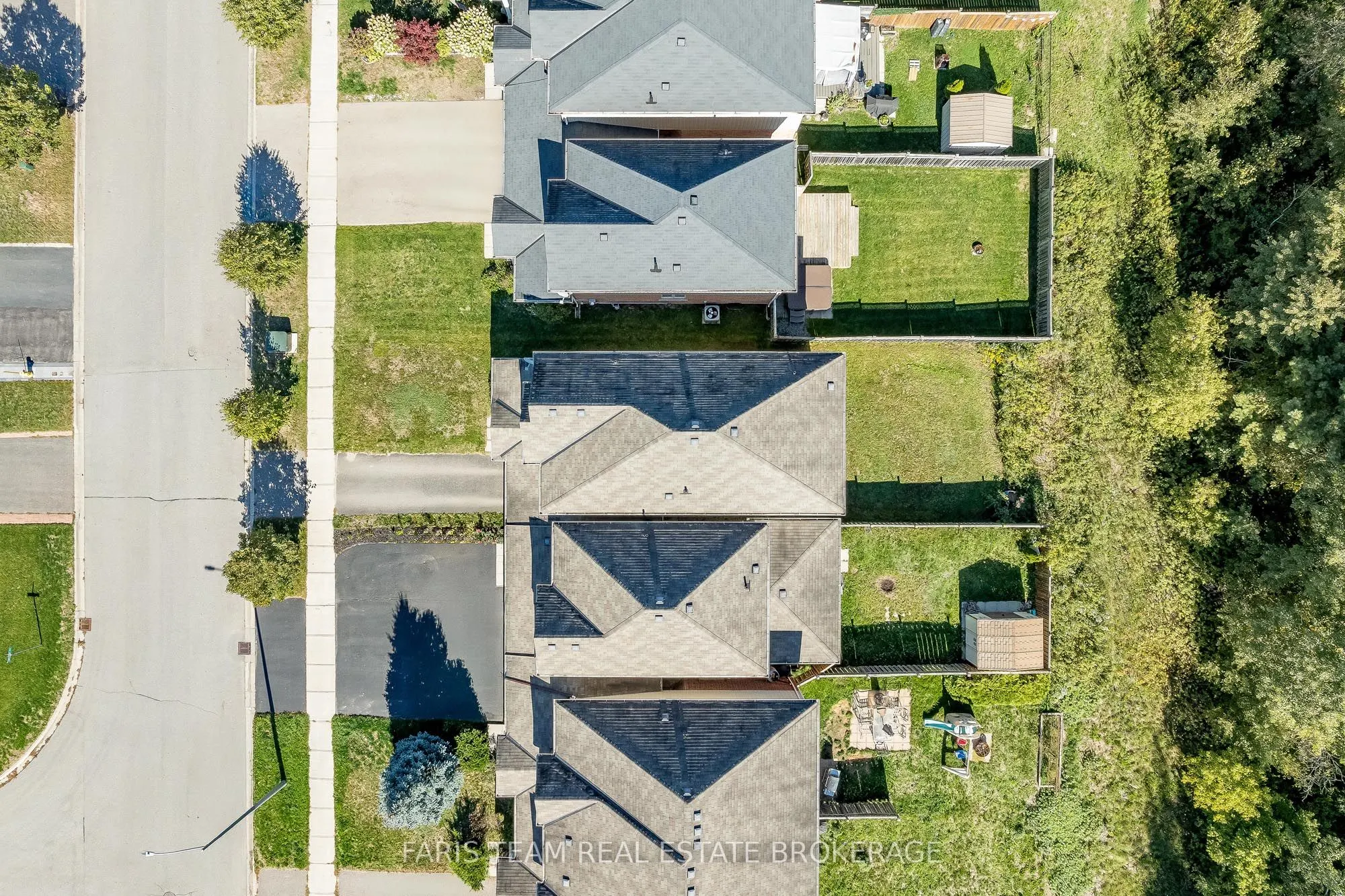 103 Collier Crescent